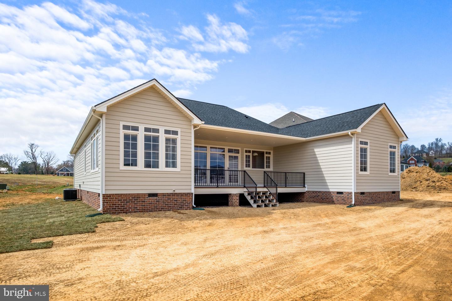 135 RADNOR CT, ROCKINGHAM, Virginia 22801, 3 Bedrooms Bedrooms, ,2 BathroomsBathrooms,Residential,For sale,135 RADNOR CT,VARO2002370 MLS # VARO2002370
