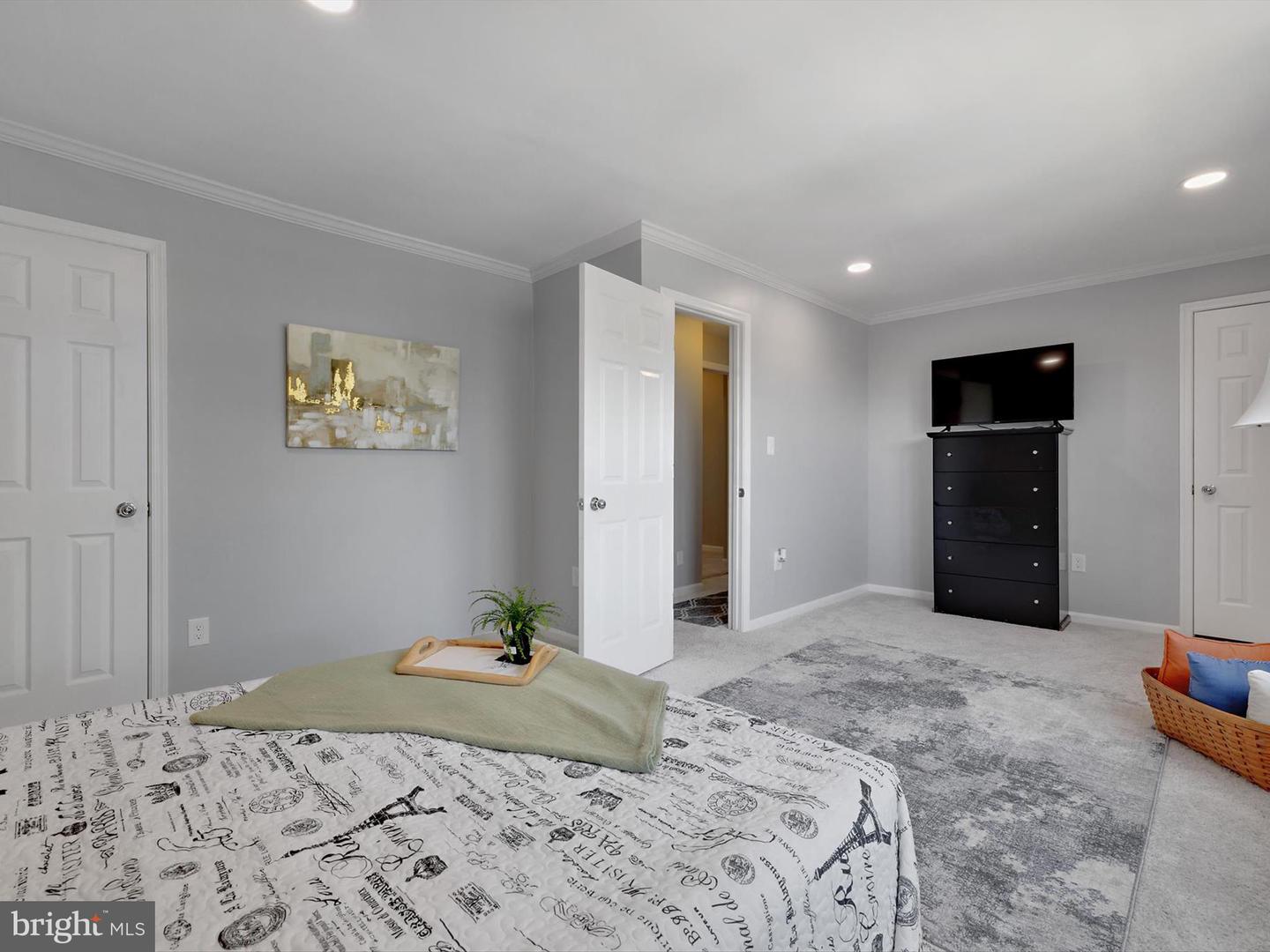 5019 JUST ST NE, WASHINGTON, District Of Columbia 20019, 3 Bedrooms Bedrooms, ,2 BathroomsBathrooms,Residential,For sale,5019 JUST ST NE,DCDC2204592 MLS # DCDC2204592