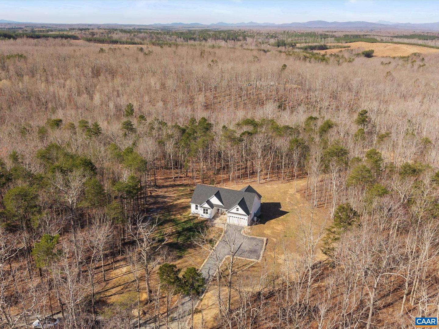 3185 POLECAT CREEK LN, SCOTTSVILLE, Virginia 24590, 4 Bedrooms Bedrooms, ,3 BathroomsBathrooms,Residential,For sale,3185 POLECAT CREEK LN,665458 MLS # 665458
