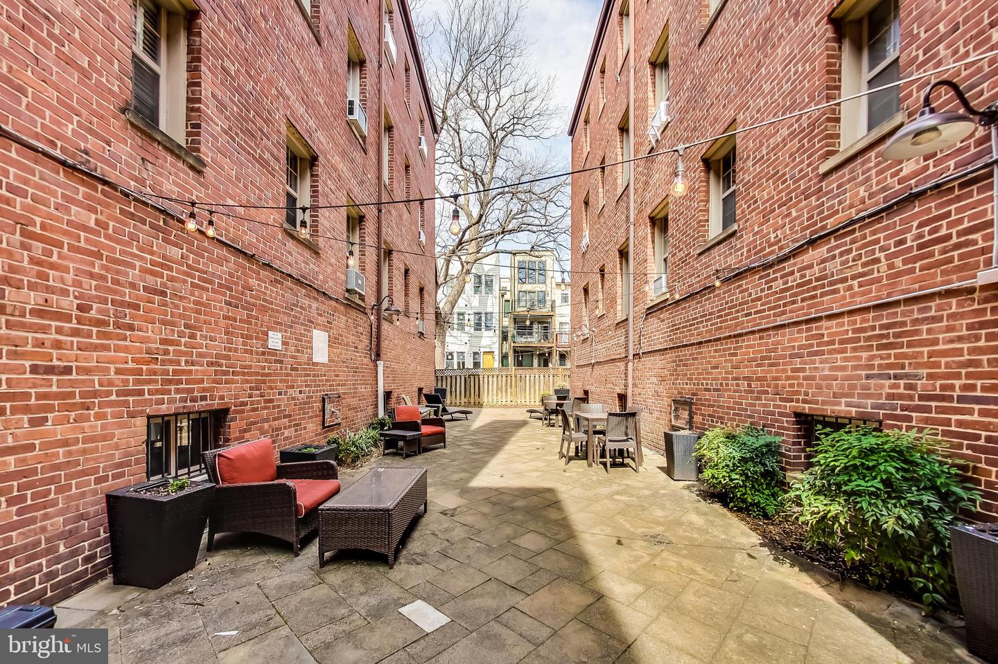 1441 EUCLID ST NW #105, WASHINGTON, District Of Columbia 20009, ,1 BathroomBathrooms,Residential,For sale,1441 EUCLID ST NW #105,DCDC2204522 MLS # DCDC2204522