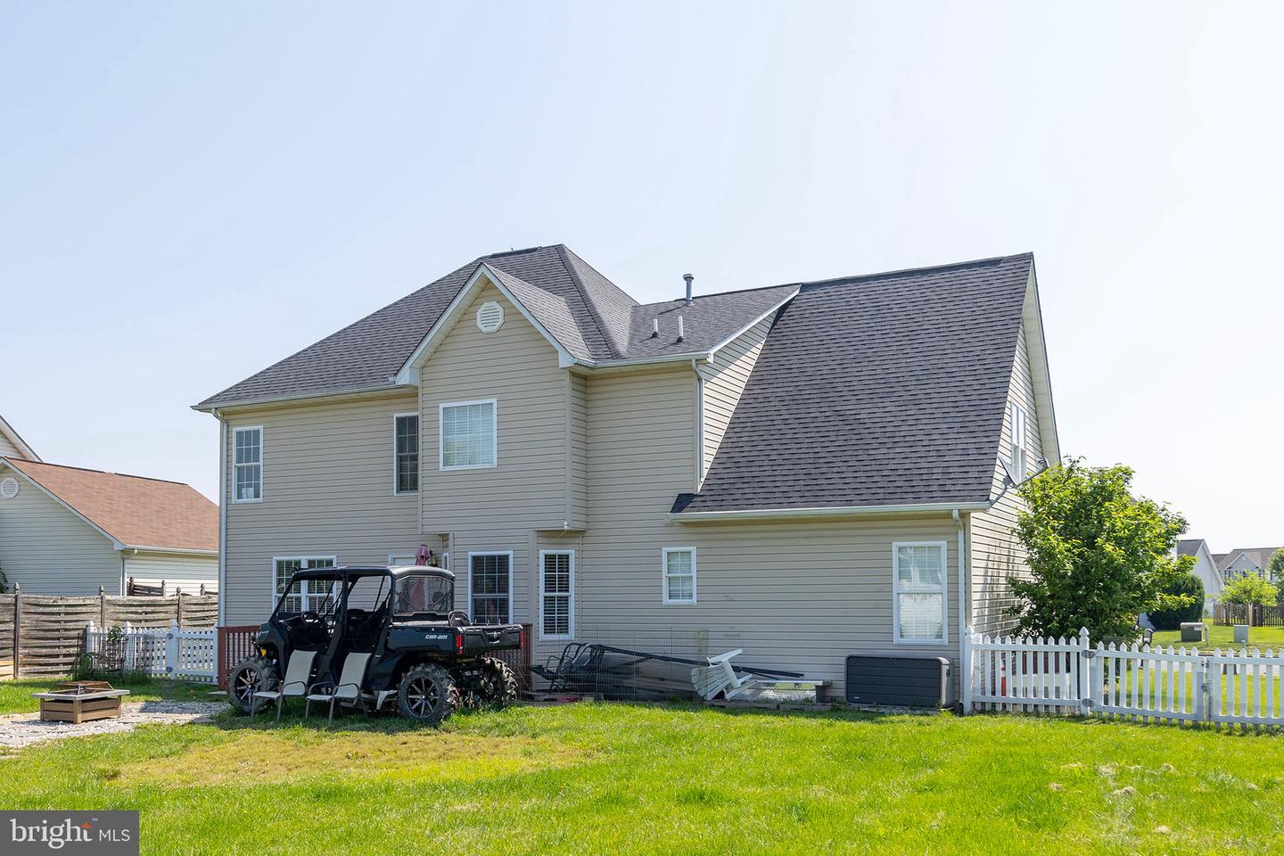 103 CORRAL DR, STEPHENS CITY, Virginia 22655, 5 Bedrooms Bedrooms, ,3 BathroomsBathrooms,Residential,For sale,103 CORRAL DR,VAFV2034748 MLS # VAFV2034748