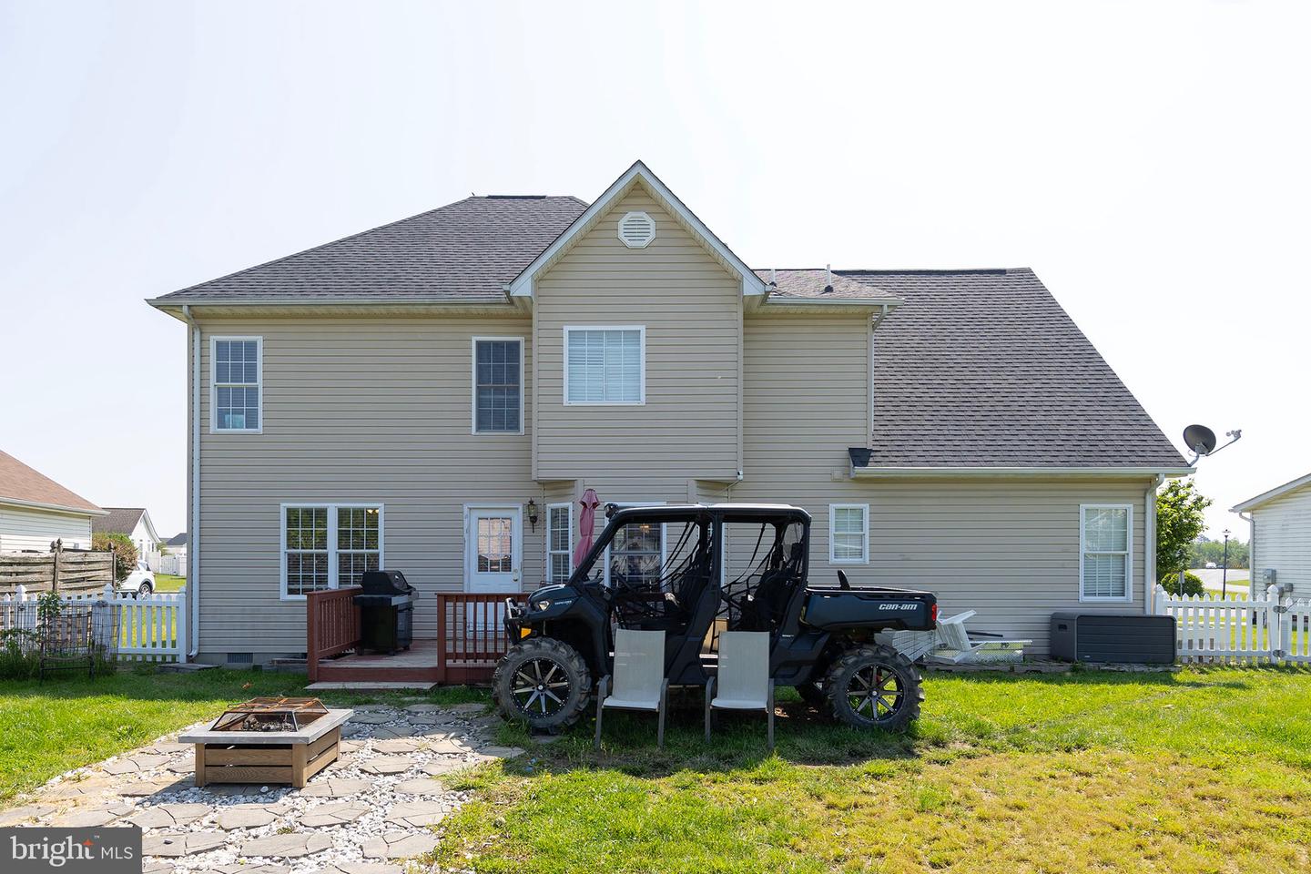 103 CORRAL DR, STEPHENS CITY, Virginia 22655, 5 Bedrooms Bedrooms, ,3 BathroomsBathrooms,Residential,For sale,103 CORRAL DR,VAFV2034748 MLS # VAFV2034748