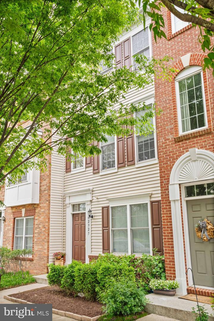 42927 MCCOMAS TER, CHANTILLY, Virginia 20152, 4 Bedrooms Bedrooms, ,2 BathroomsBathrooms,Residential,For sale,42927 MCCOMAS TER,VALO2099014 MLS # VALO2099014