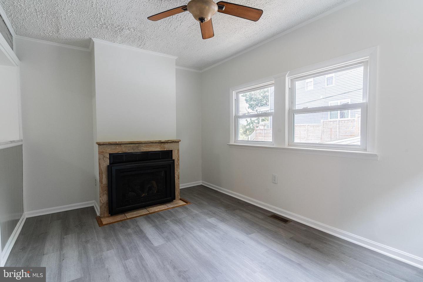 1960 FENDALL ST SE, WASHINGTON, District Of Columbia 20020, 3 Bedrooms Bedrooms, 5 Rooms Rooms,1 BathroomBathrooms,Residential,For sale,1960 FENDALL ST SE,DCDC2183690 MLS # DCDC2183690
