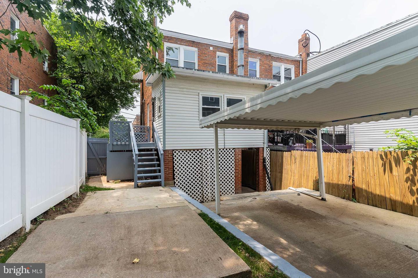 1960 FENDALL ST SE, WASHINGTON, District Of Columbia 20020, 3 Bedrooms Bedrooms, 5 Rooms Rooms,1 BathroomBathrooms,Residential,For sale,1960 FENDALL ST SE,DCDC2183690 MLS # DCDC2183690