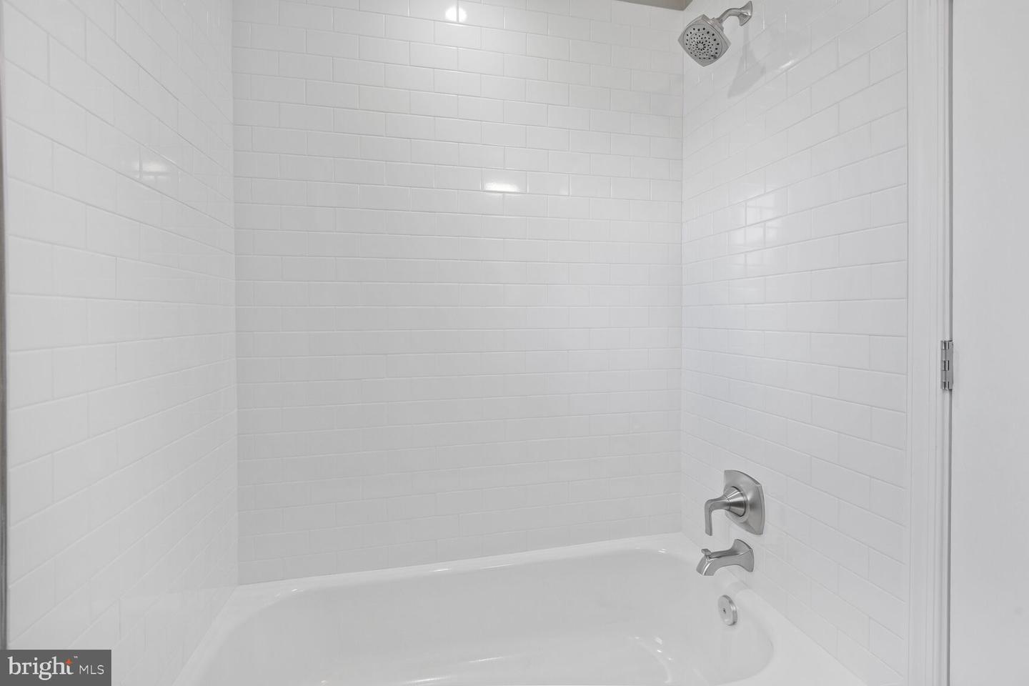 3914 18TH ST NE, WASHINGTON, District Of Columbia 20018, 5 Bedrooms Bedrooms, ,3 BathroomsBathrooms,Residential,For sale,3914 18TH ST NE,DCDC2190320 MLS # DCDC2190320