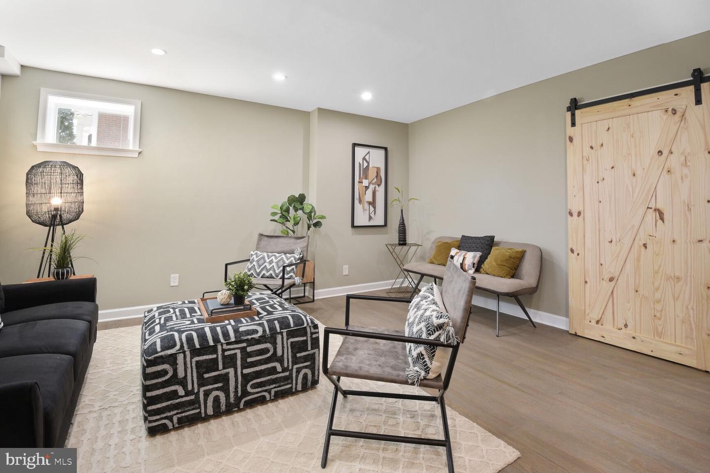 3914 18TH ST NE, WASHINGTON, District Of Columbia 20018, 5 Bedrooms Bedrooms, ,3 BathroomsBathrooms,Residential,For sale,3914 18TH ST NE,DCDC2190320 MLS # DCDC2190320