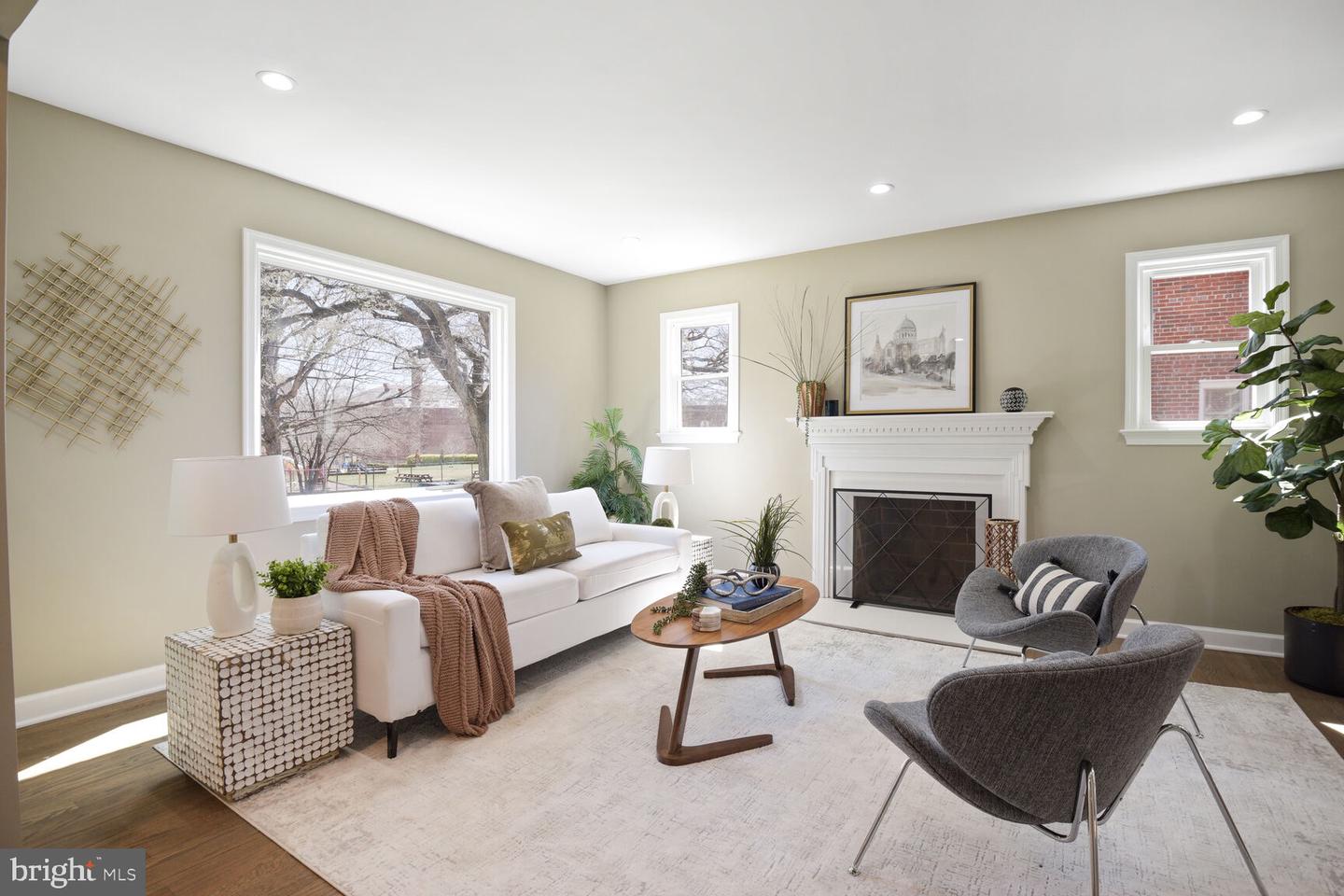 3914 18TH ST NE, WASHINGTON, District Of Columbia 20018, 5 Bedrooms Bedrooms, ,3 BathroomsBathrooms,Residential,For sale,3914 18TH ST NE,DCDC2190320 MLS # DCDC2190320
