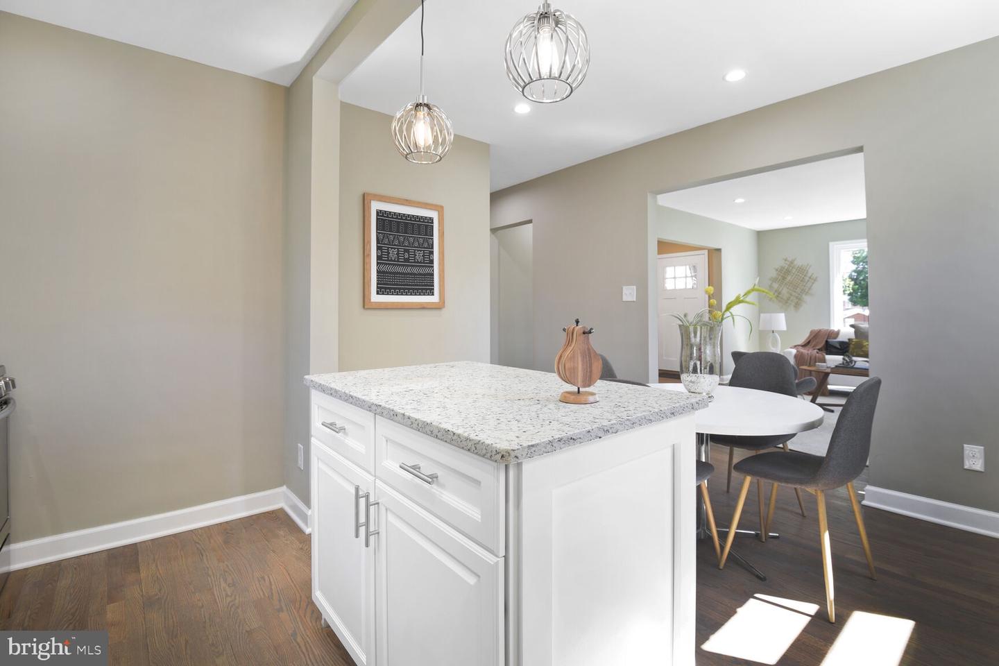 3914 18TH ST NE, WASHINGTON, District Of Columbia 20018, 5 Bedrooms Bedrooms, ,3 BathroomsBathrooms,Residential,For sale,3914 18TH ST NE,DCDC2190320 MLS # DCDC2190320