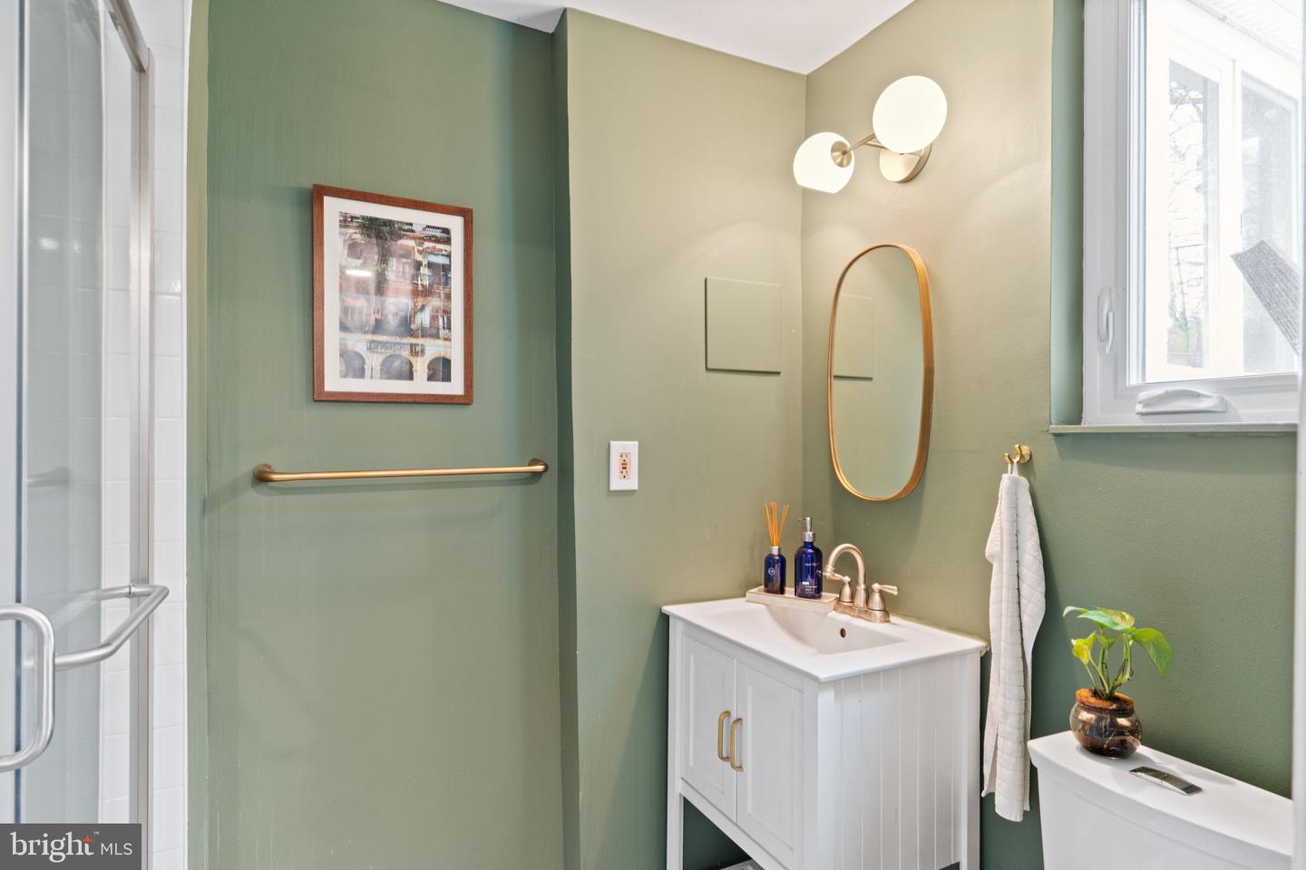 4600 BLAGDEN TER NW, WASHINGTON, District Of Columbia 20011, 3 Bedrooms Bedrooms, ,3 BathroomsBathrooms,Residential,For sale,4600 BLAGDEN TER NW,DCDC2191308 MLS # DCDC2191308