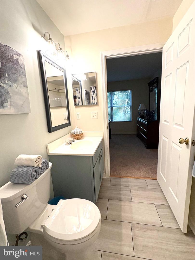 14184 CUDDY LOOP #103, WOODBRIDGE, Virginia 22193, 2 Bedrooms Bedrooms, ,2 BathroomsBathrooms,Residential,For sale,14184 CUDDY LOOP #103,VAPW2090162 MLS # VAPW2090162