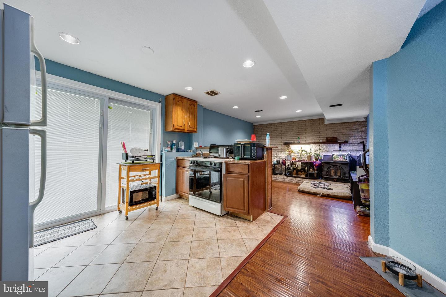 4415 EVERGREEN DR, WOODBRIDGE, Virginia 22193, 5 Bedrooms Bedrooms, ,3 BathroomsBathrooms,Residential,For sale,4415 EVERGREEN DR,VAPW2091280 MLS # VAPW2091280