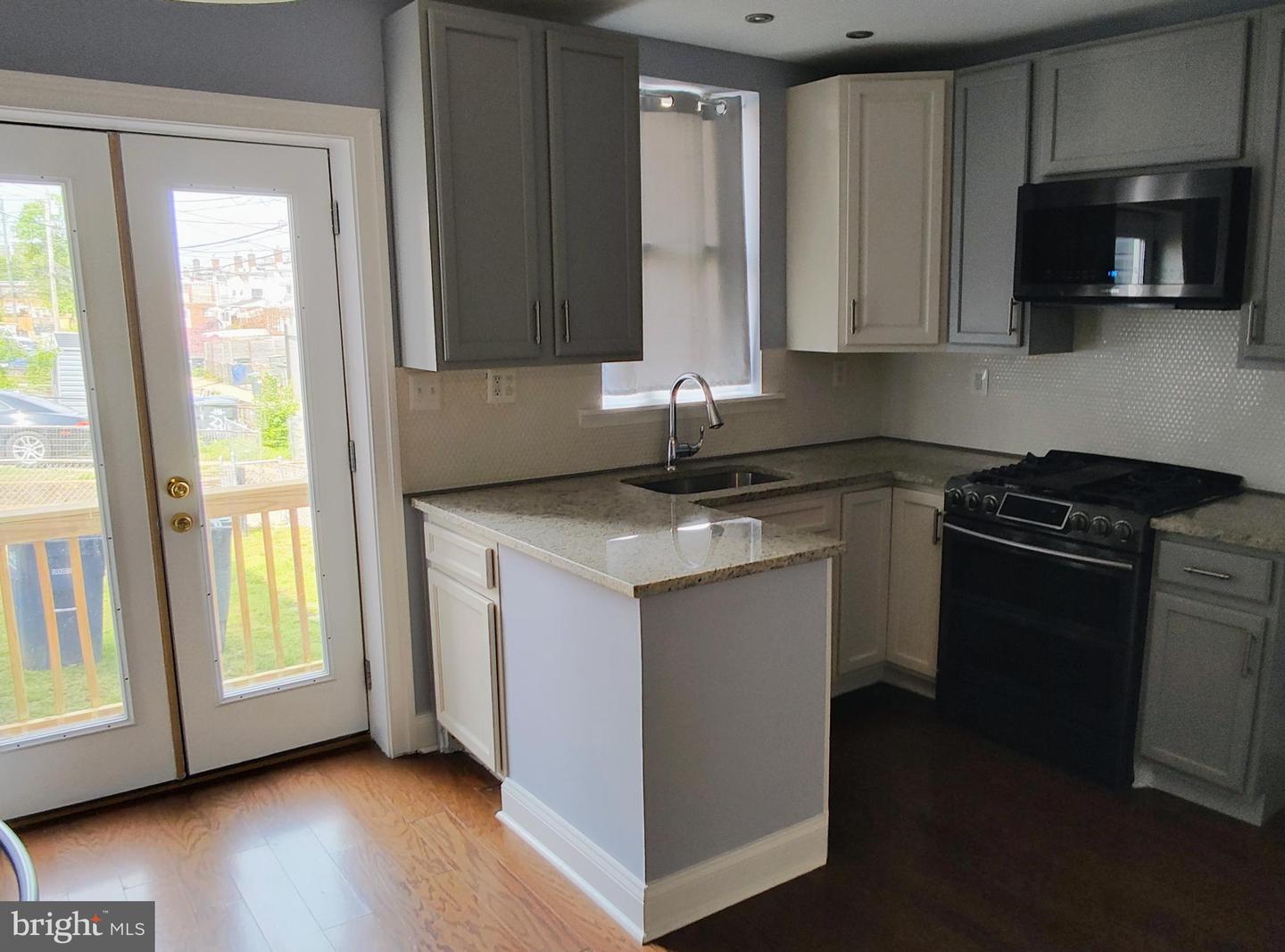 208 34TH ST NE, WASHINGTON, District Of Columbia 20019, 2 Bedrooms Bedrooms, ,2 BathroomsBathrooms,Residential,For sale,208 34TH ST NE,DCDC2196038 MLS # DCDC2196038