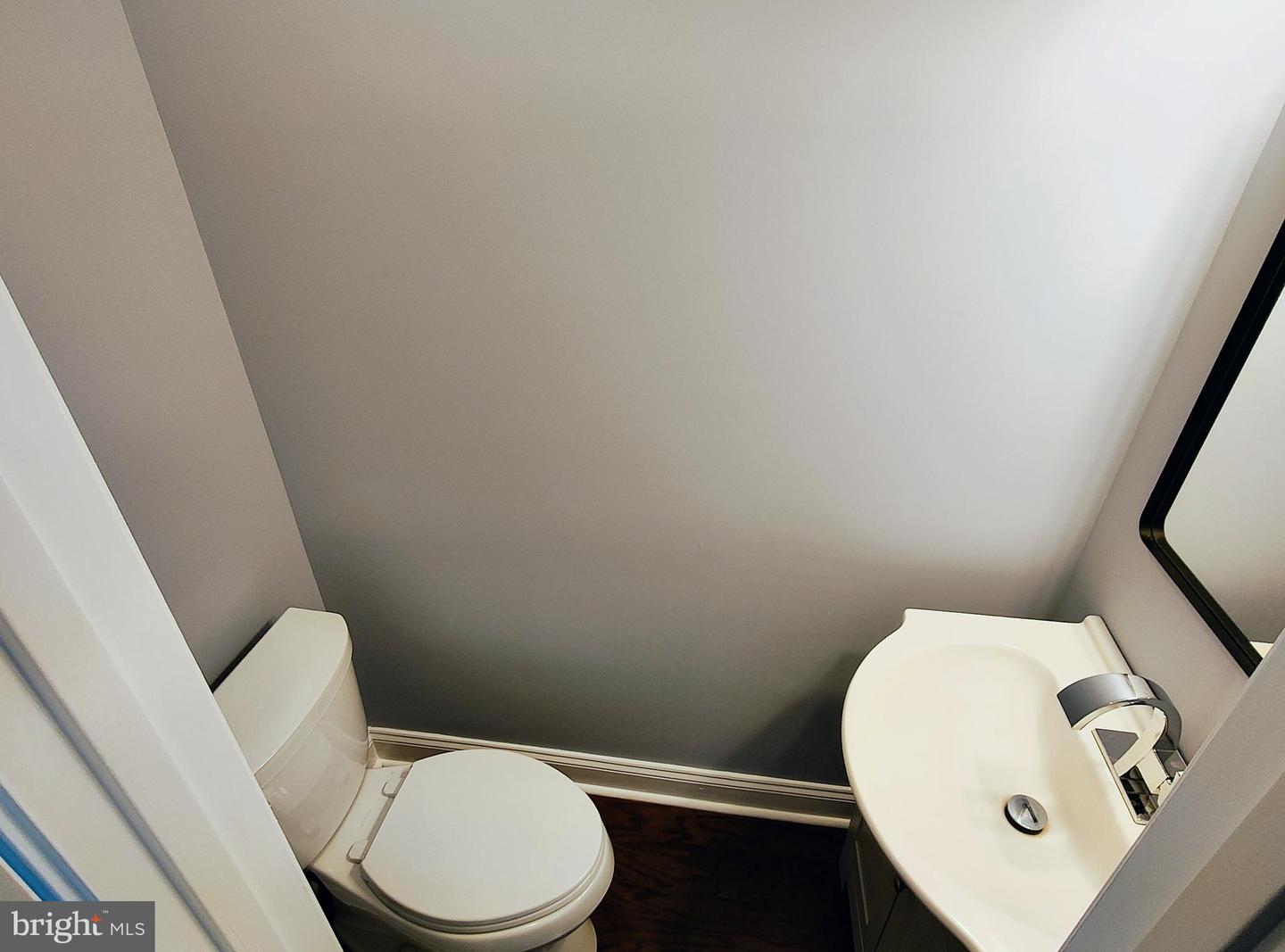 208 34TH ST NE, WASHINGTON, District Of Columbia 20019, 2 Bedrooms Bedrooms, ,2 BathroomsBathrooms,Residential,For sale,208 34TH ST NE,DCDC2196038 MLS # DCDC2196038