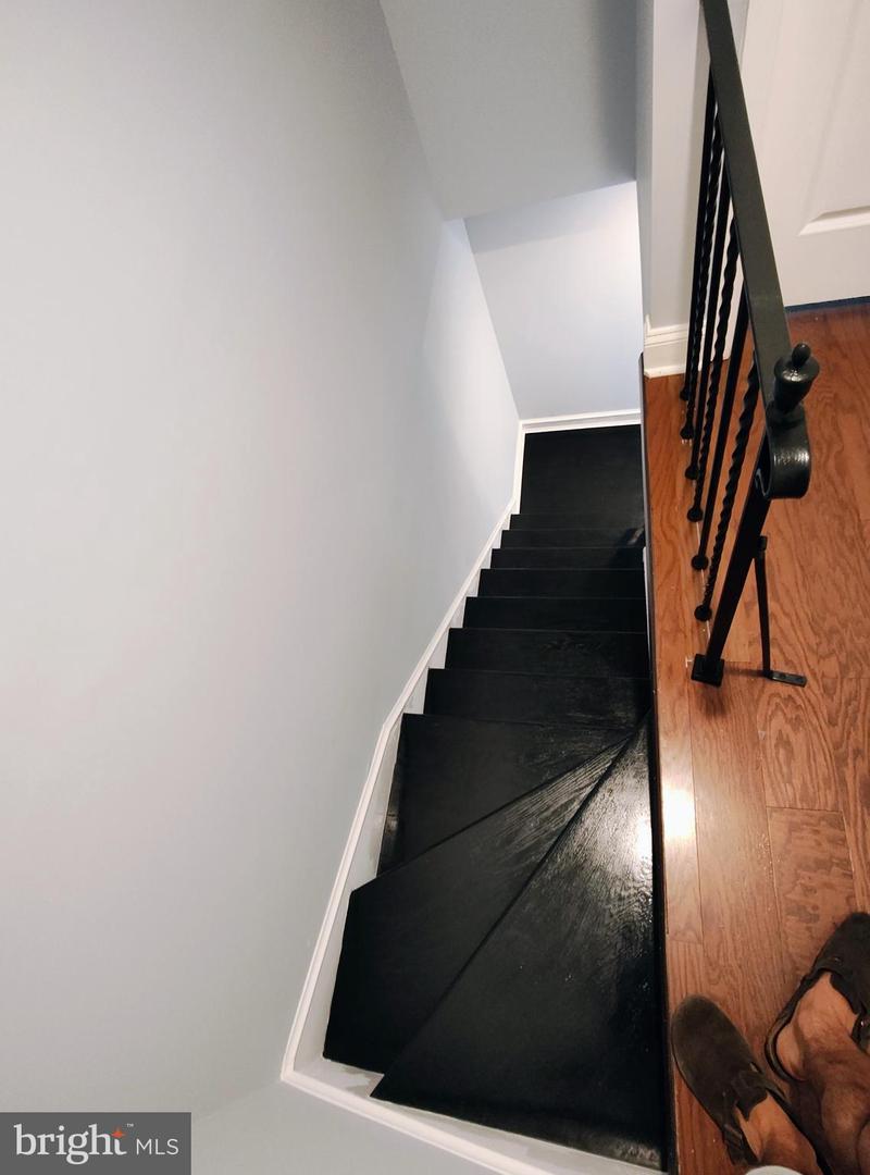 208 34TH ST NE, WASHINGTON, District Of Columbia 20019, 2 Bedrooms Bedrooms, ,2 BathroomsBathrooms,Residential,For sale,208 34TH ST NE,DCDC2196038 MLS # DCDC2196038