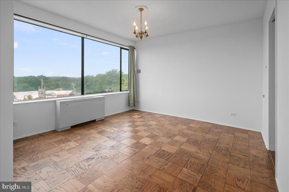 4501 ARLINGTON BLVD #709, ARLINGTON, Virginia 22203, 3 Bedrooms Bedrooms, ,2 BathroomsBathrooms,Residential,For sale,4501 ARLINGTON BLVD #709,VAAR2056302 MLS # VAAR2056302