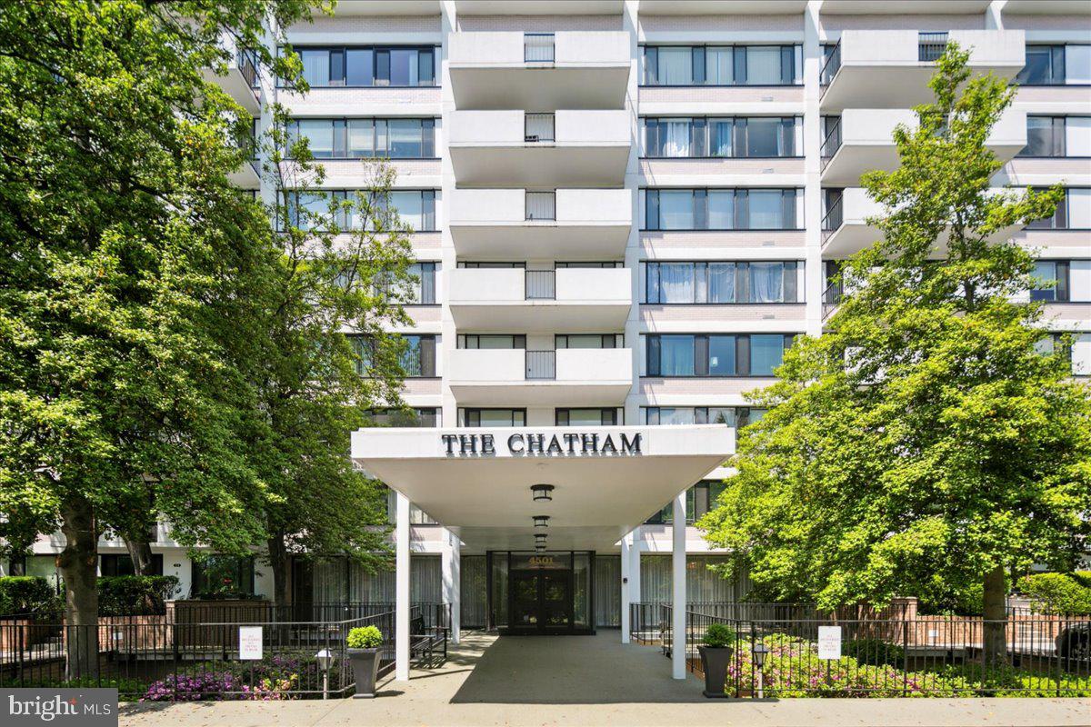 4501 ARLINGTON BLVD #709, ARLINGTON, Virginia 22203, 3 Bedrooms Bedrooms, ,2 BathroomsBathrooms,Residential,For sale,4501 ARLINGTON BLVD #709,VAAR2056302 MLS # VAAR2056302