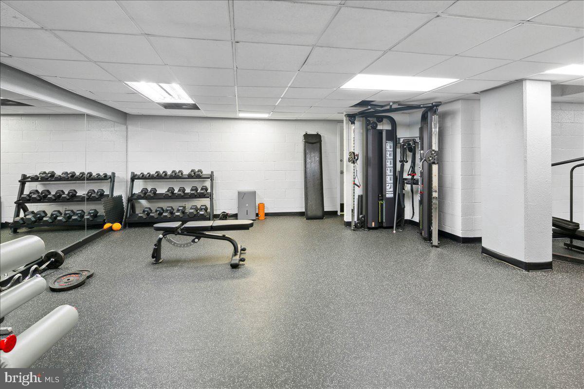 4501 ARLINGTON BLVD #709, ARLINGTON, Virginia 22203, 3 Bedrooms Bedrooms, ,2 BathroomsBathrooms,Residential,For sale,4501 ARLINGTON BLVD #709,VAAR2056302 MLS # VAAR2056302