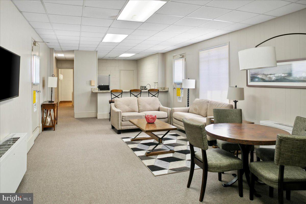 4501 ARLINGTON BLVD #709, ARLINGTON, Virginia 22203, 3 Bedrooms Bedrooms, ,2 BathroomsBathrooms,Residential,For sale,4501 ARLINGTON BLVD #709,VAAR2056302 MLS # VAAR2056302