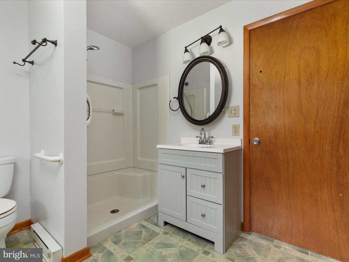 13970 BACK RD, STRASBURG, Virginia 22657, 4 Bedrooms Bedrooms, ,3 BathroomsBathrooms,Residential,For sale,13970 BACK RD,VASH2011286 MLS # VASH2011286