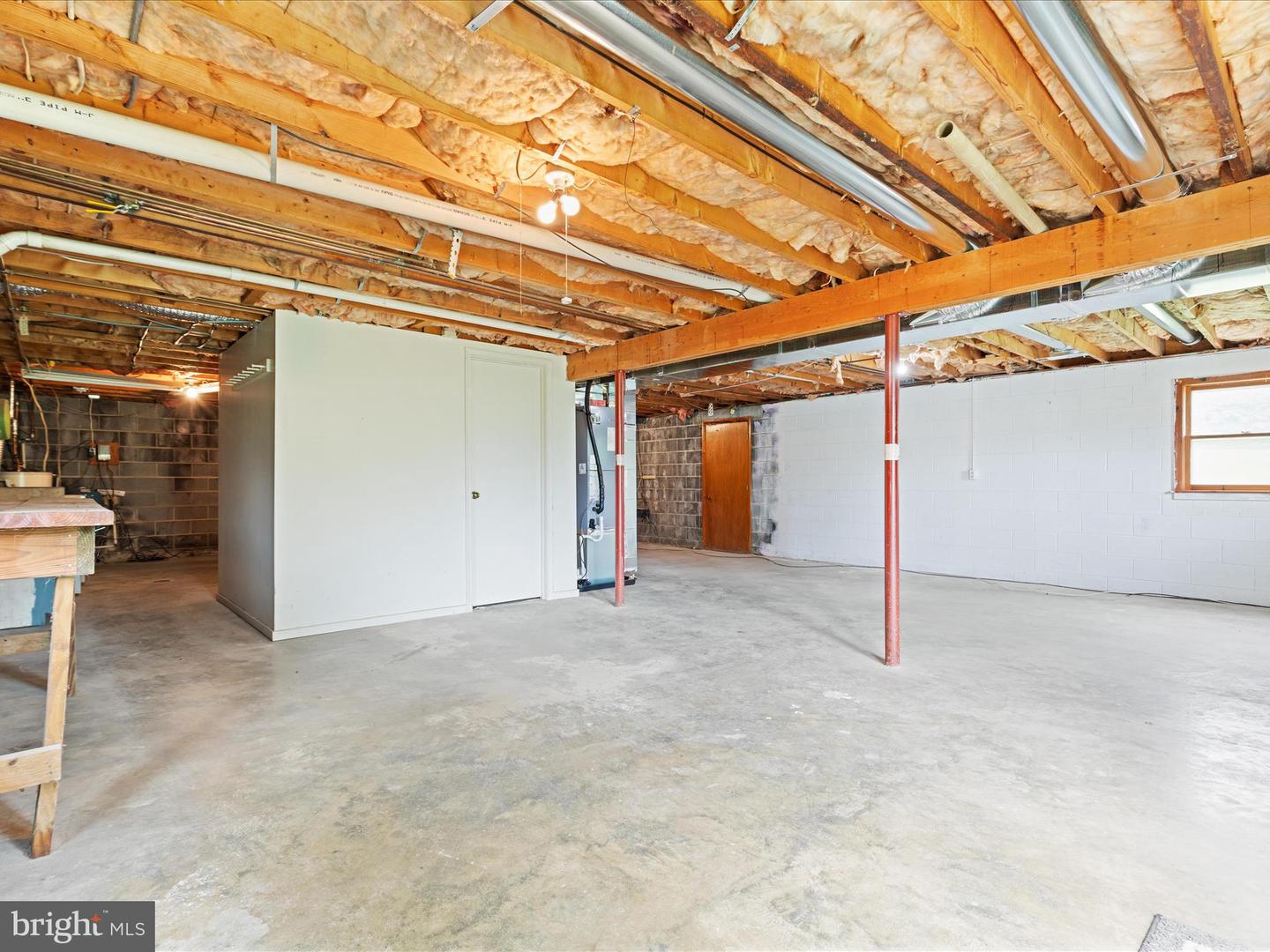 13970 BACK RD, STRASBURG, Virginia 22657, 4 Bedrooms Bedrooms, ,3 BathroomsBathrooms,Residential,For sale,13970 BACK RD,VASH2011286 MLS # VASH2011286