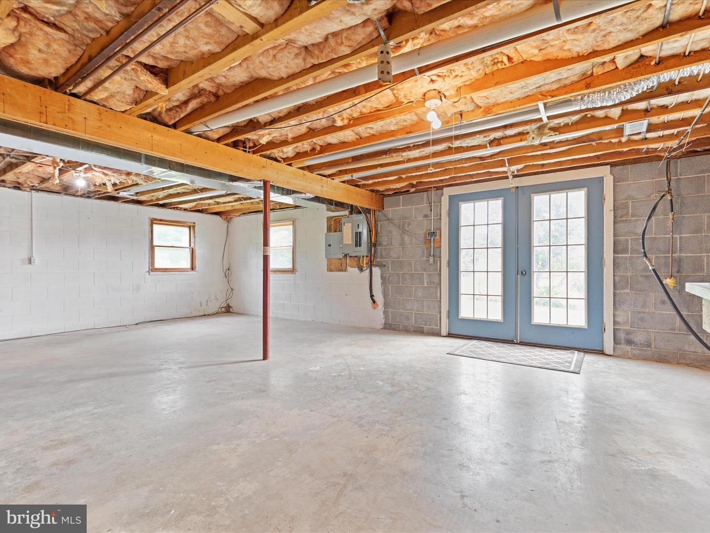 13970 BACK RD, STRASBURG, Virginia 22657, 4 Bedrooms Bedrooms, ,3 BathroomsBathrooms,Residential,For sale,13970 BACK RD,VASH2011286 MLS # VASH2011286