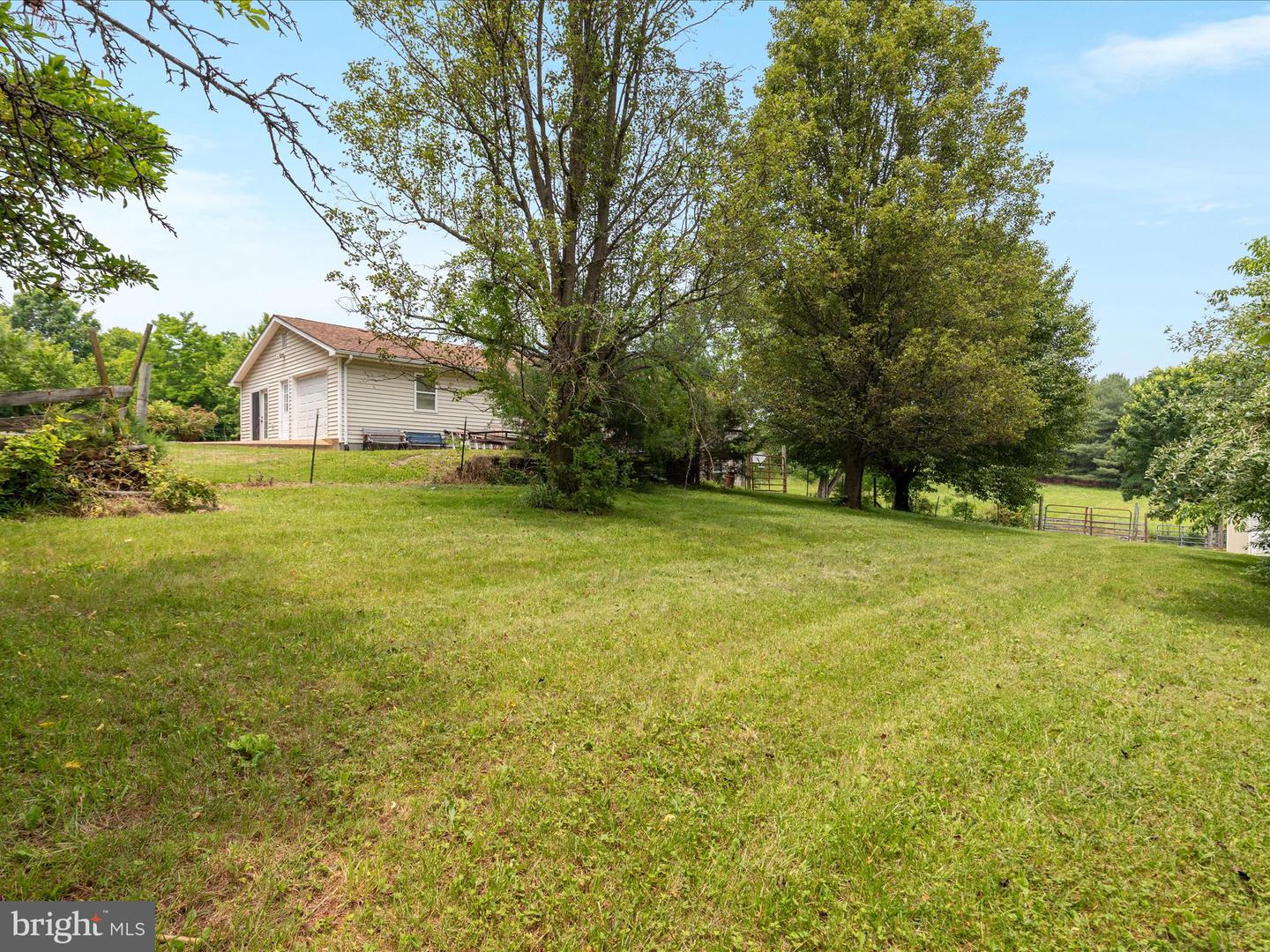 13970 BACK RD, STRASBURG, Virginia 22657, 4 Bedrooms Bedrooms, ,3 BathroomsBathrooms,Residential,For sale,13970 BACK RD,VASH2011286 MLS # VASH2011286