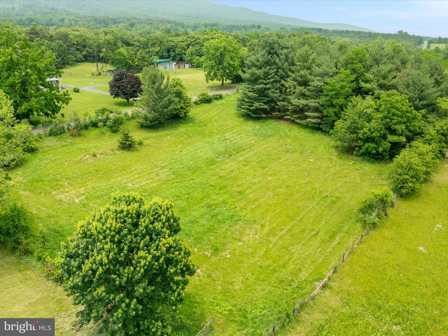 13970 BACK RD, STRASBURG, Virginia 22657, 4 Bedrooms Bedrooms, ,3 BathroomsBathrooms,Residential,For sale,13970 BACK RD,VASH2011286 MLS # VASH2011286