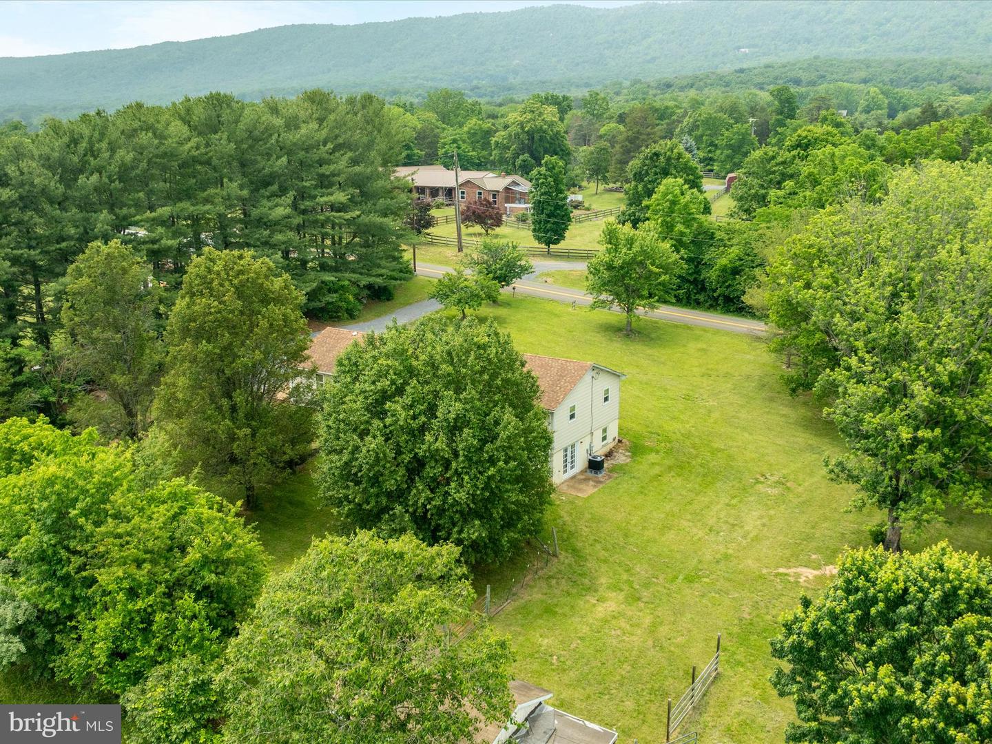 13970 BACK RD, STRASBURG, Virginia 22657, 4 Bedrooms Bedrooms, ,3 BathroomsBathrooms,Residential,For sale,13970 BACK RD,VASH2011286 MLS # VASH2011286