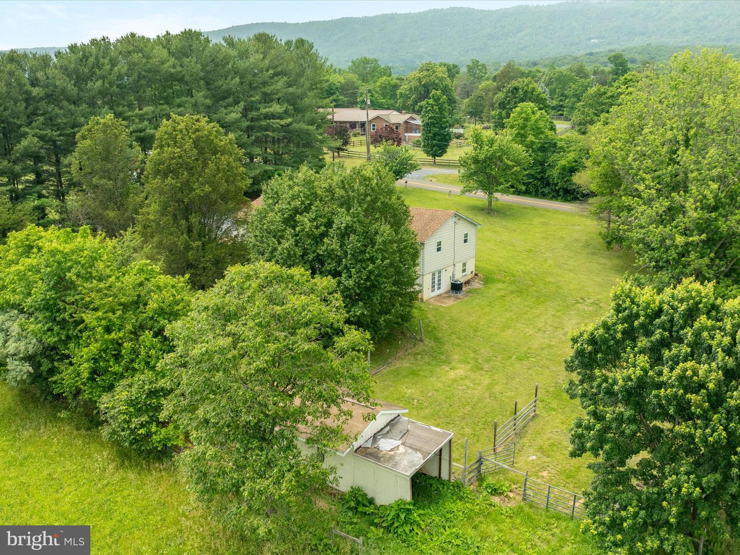 13970 BACK RD, STRASBURG, Virginia 22657, 4 Bedrooms Bedrooms, ,3 BathroomsBathrooms,Residential,For sale,13970 BACK RD,VASH2011286 MLS # VASH2011286