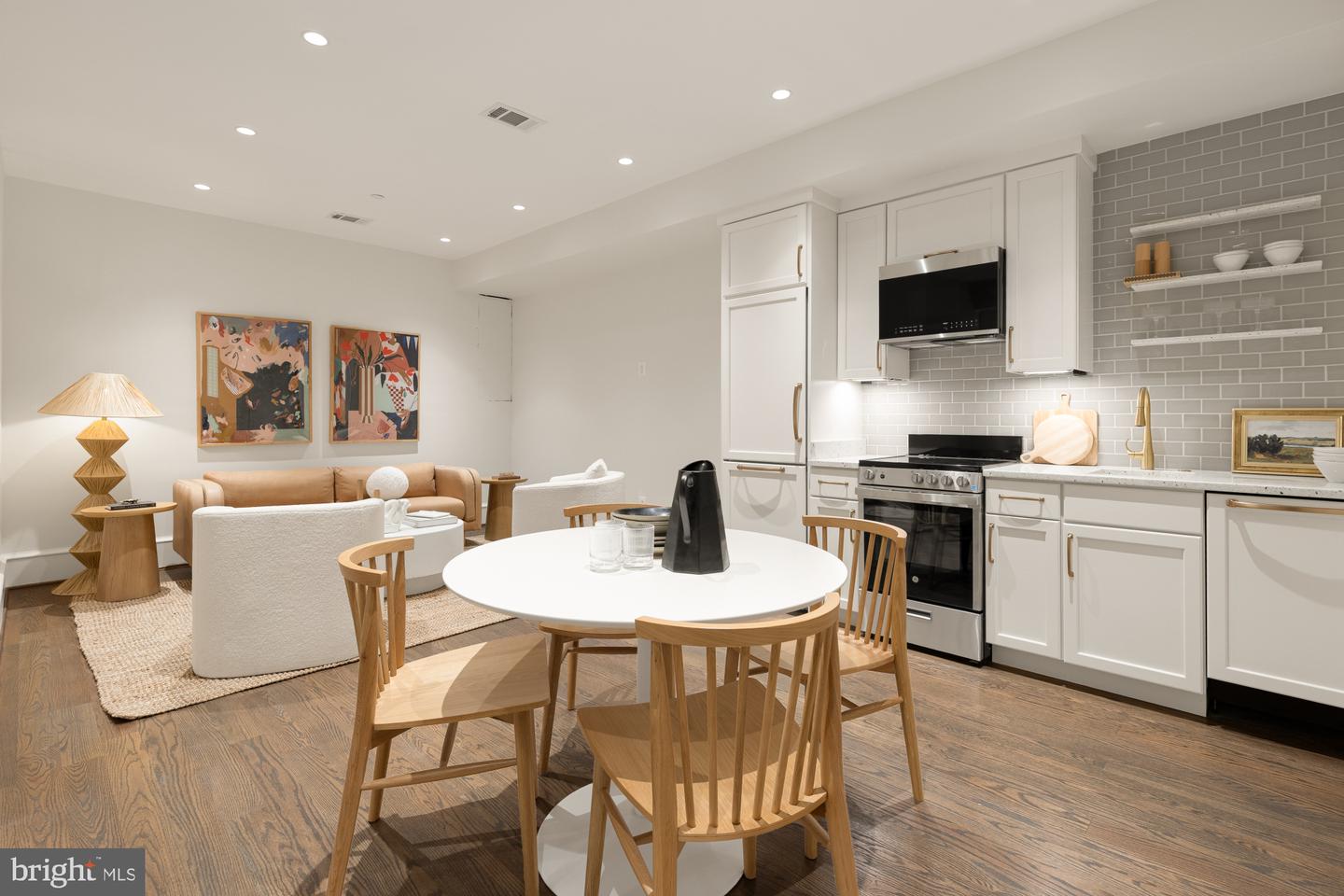 1201 D ST NE, WASHINGTON, District Of Columbia 20002, 5 Bedrooms Bedrooms, ,4 BathroomsBathrooms,Residential,For sale,1201 D ST NE,DCDC2145188 MLS # DCDC2145188