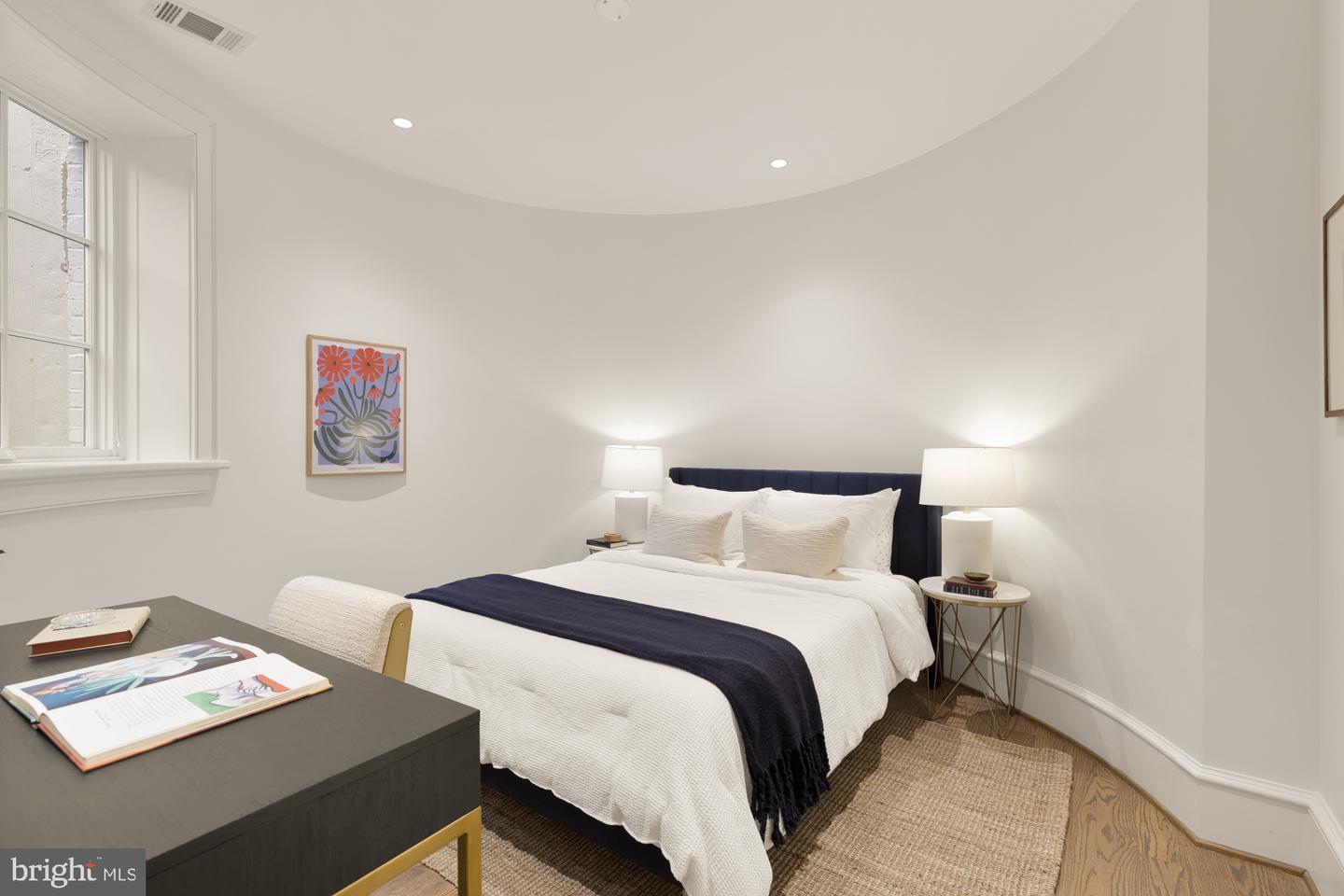 1201 D ST NE, WASHINGTON, District Of Columbia 20002, 5 Bedrooms Bedrooms, ,4 BathroomsBathrooms,Residential,For sale,1201 D ST NE,DCDC2145188 MLS # DCDC2145188