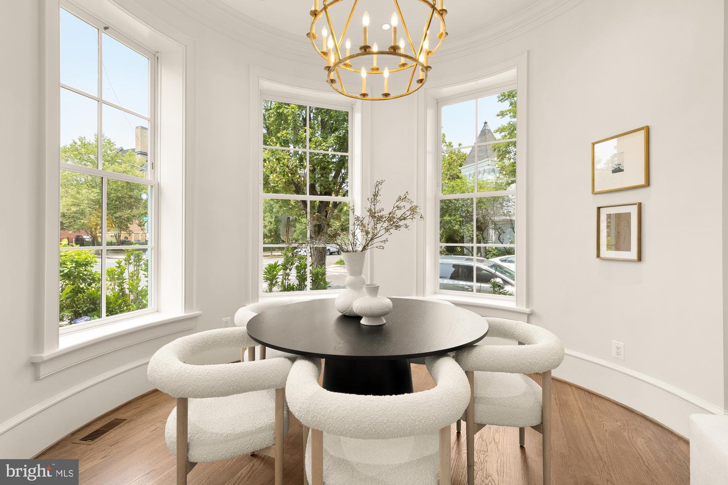 1201 D ST NE, WASHINGTON, District Of Columbia 20002, 5 Bedrooms Bedrooms, ,4 BathroomsBathrooms,Residential,For sale,1201 D ST NE,DCDC2145188 MLS # DCDC2145188
