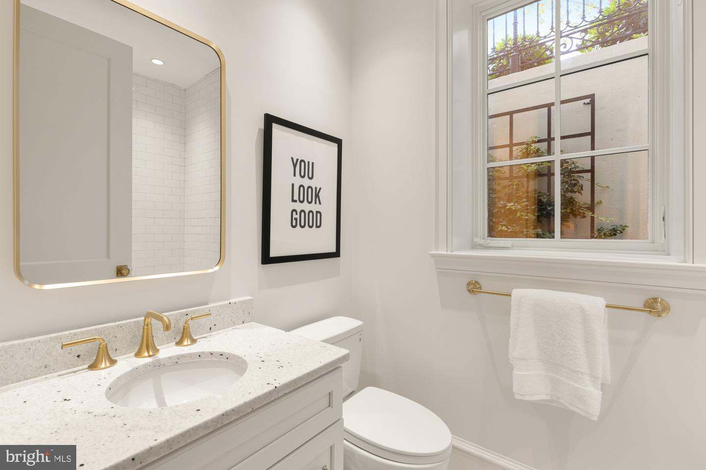 1201 D ST NE, WASHINGTON, District Of Columbia 20002, 5 Bedrooms Bedrooms, ,4 BathroomsBathrooms,Residential,For sale,1201 D ST NE,DCDC2145188 MLS # DCDC2145188