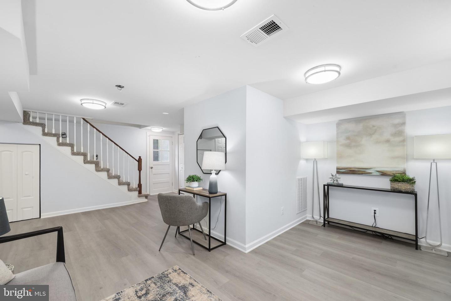 507 JANNEYS LN, ALEXANDRIA, Virginia 22302, 4 Bedrooms Bedrooms, ,2 BathroomsBathrooms,Residential,For sale,507 JANNEYS LN,VAAX2041876 MLS # VAAX2041876