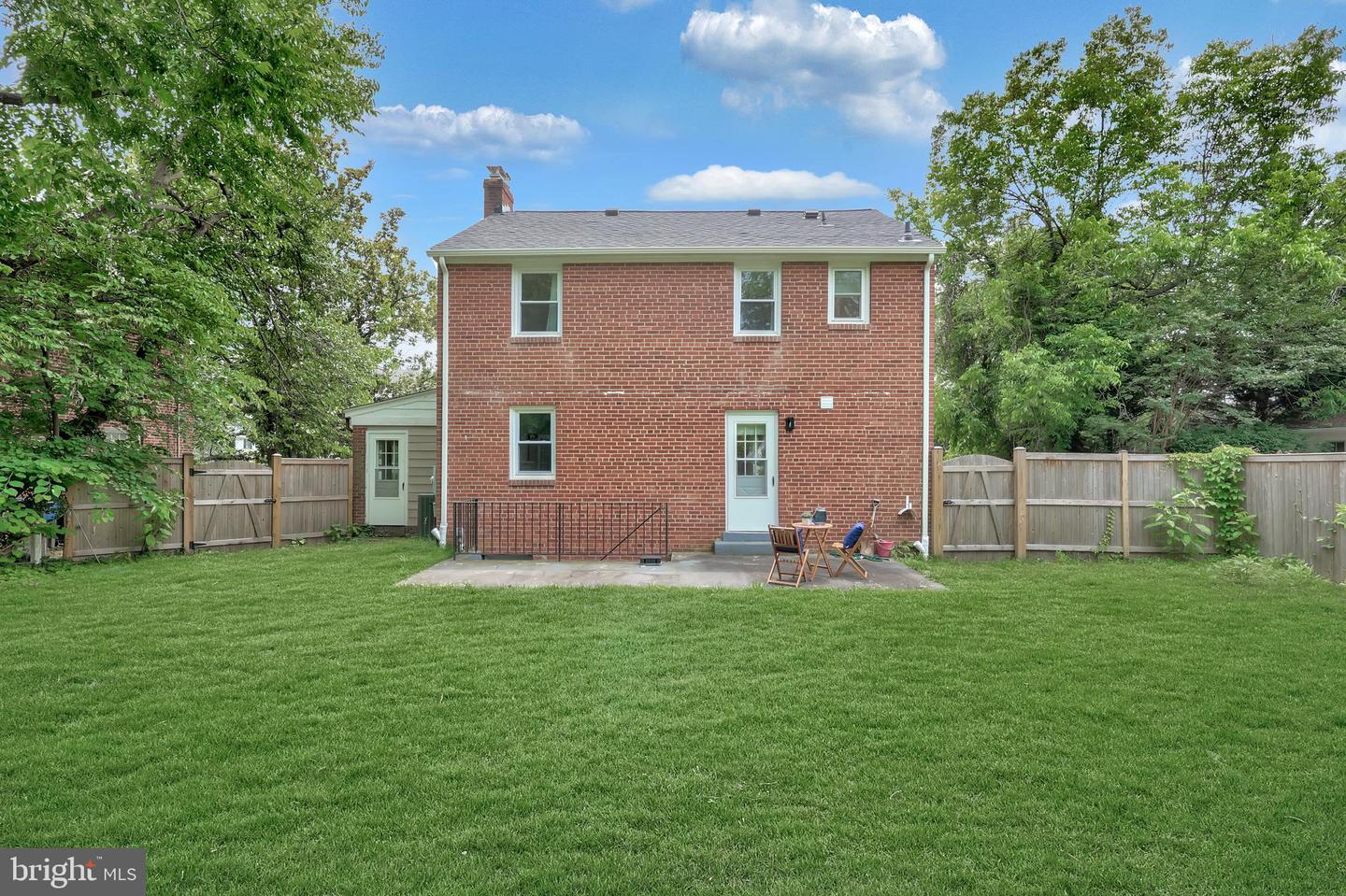 507 JANNEYS LN, ALEXANDRIA, Virginia 22302, 4 Bedrooms Bedrooms, ,2 BathroomsBathrooms,Residential,For sale,507 JANNEYS LN,VAAX2041876 MLS # VAAX2041876