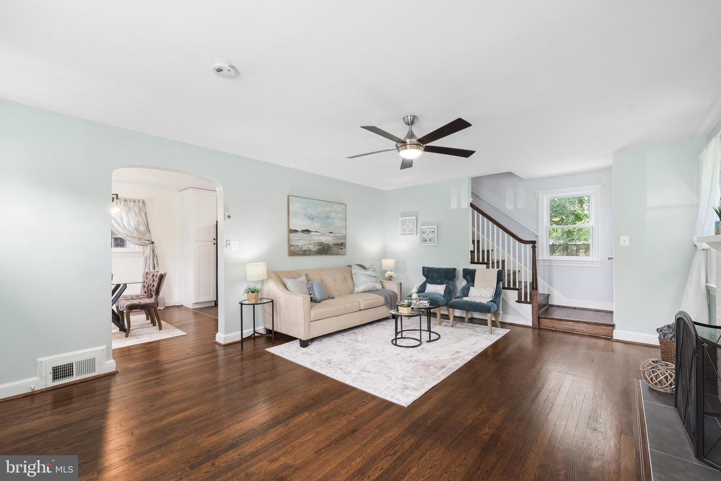 507 JANNEYS LN, ALEXANDRIA, Virginia 22302, 4 Bedrooms Bedrooms, ,2 BathroomsBathrooms,Residential,For sale,507 JANNEYS LN,VAAX2041876 MLS # VAAX2041876