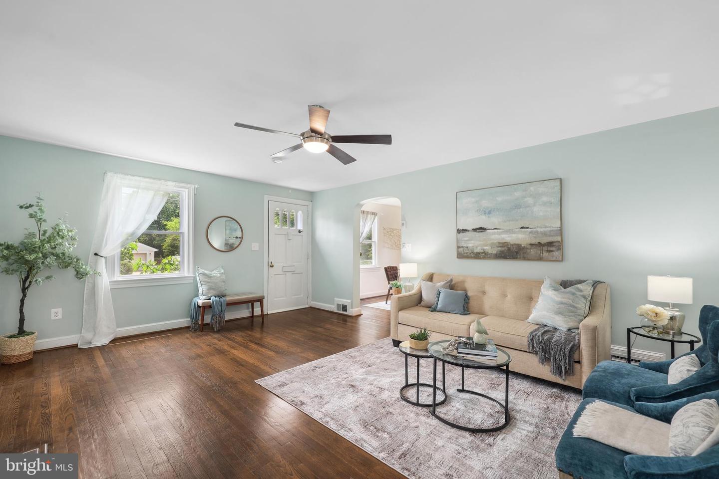 507 JANNEYS LN, ALEXANDRIA, Virginia 22302, 4 Bedrooms Bedrooms, ,2 BathroomsBathrooms,Residential,For sale,507 JANNEYS LN,VAAX2041876 MLS # VAAX2041876