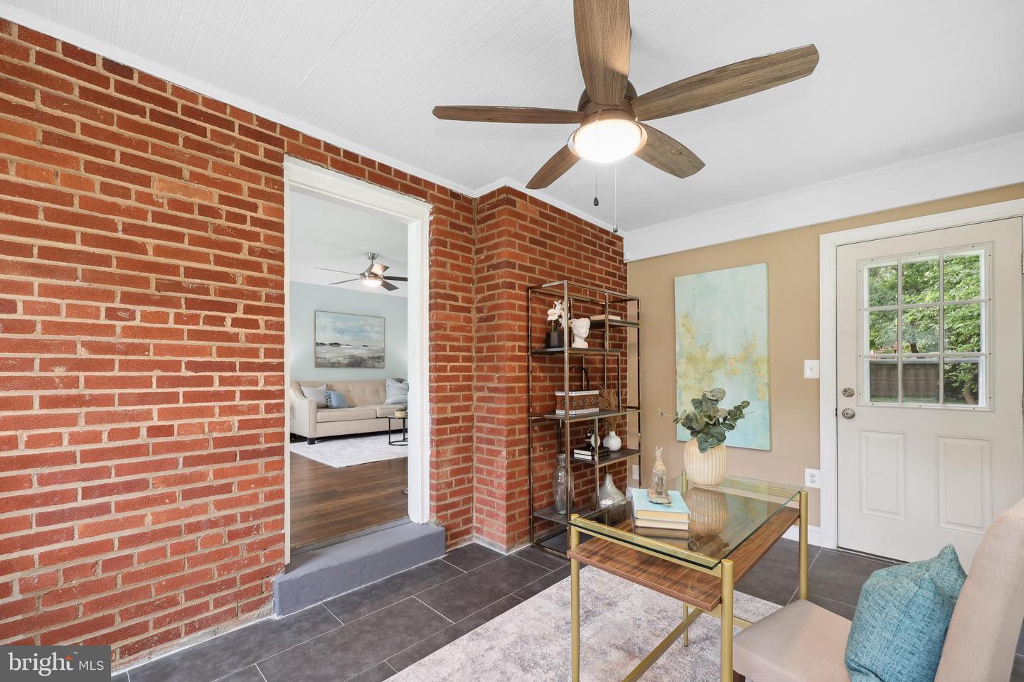 507 JANNEYS LN, ALEXANDRIA, Virginia 22302, 4 Bedrooms Bedrooms, ,2 BathroomsBathrooms,Residential,For sale,507 JANNEYS LN,VAAX2041876 MLS # VAAX2041876