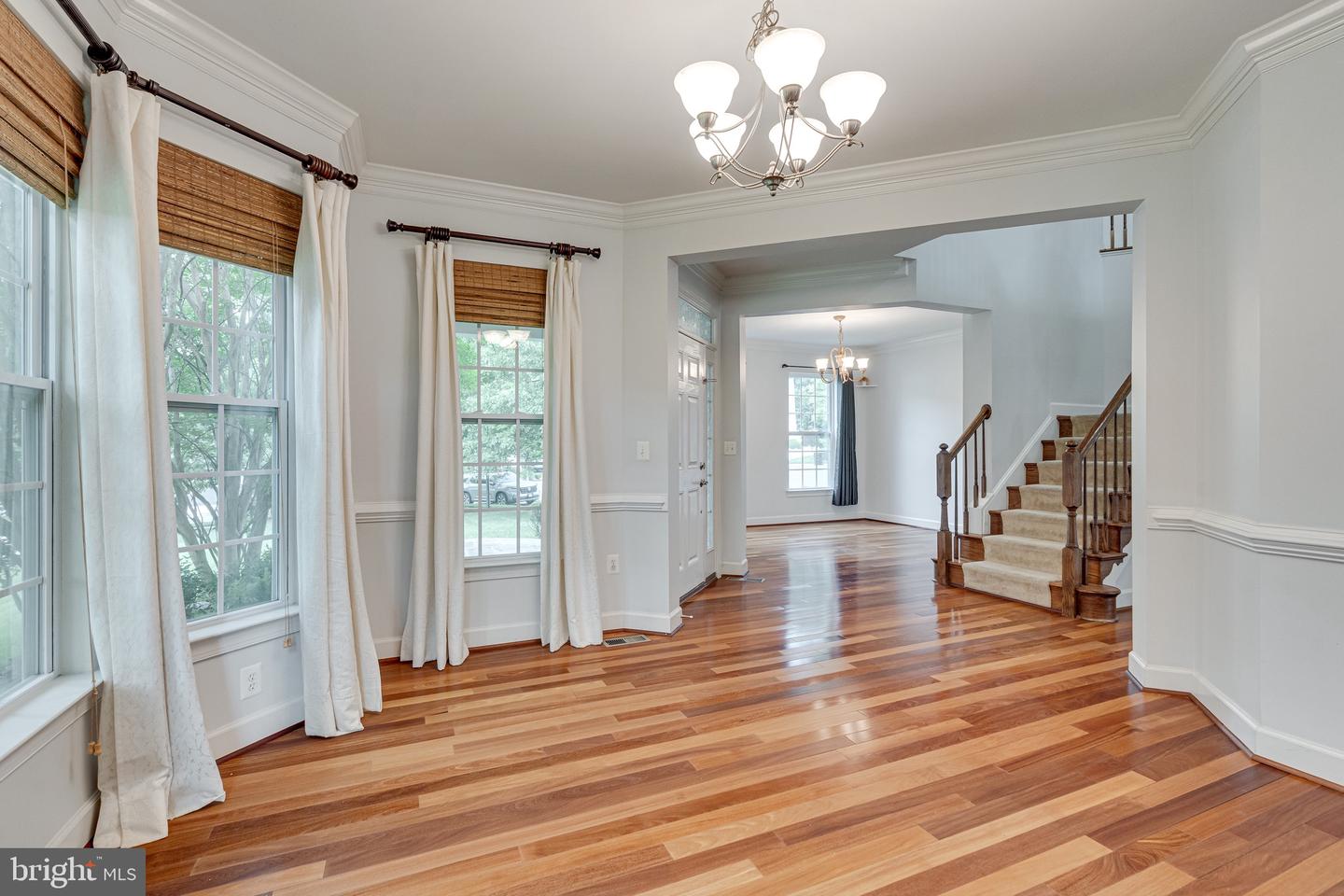 16309 SANDY RIDGE CT, WOODBRIDGE, Virginia 22191, 5 Bedrooms Bedrooms, ,4 BathroomsBathrooms,Residential,For sale,16309 SANDY RIDGE CT,VAPW2088324 MLS # VAPW2088324