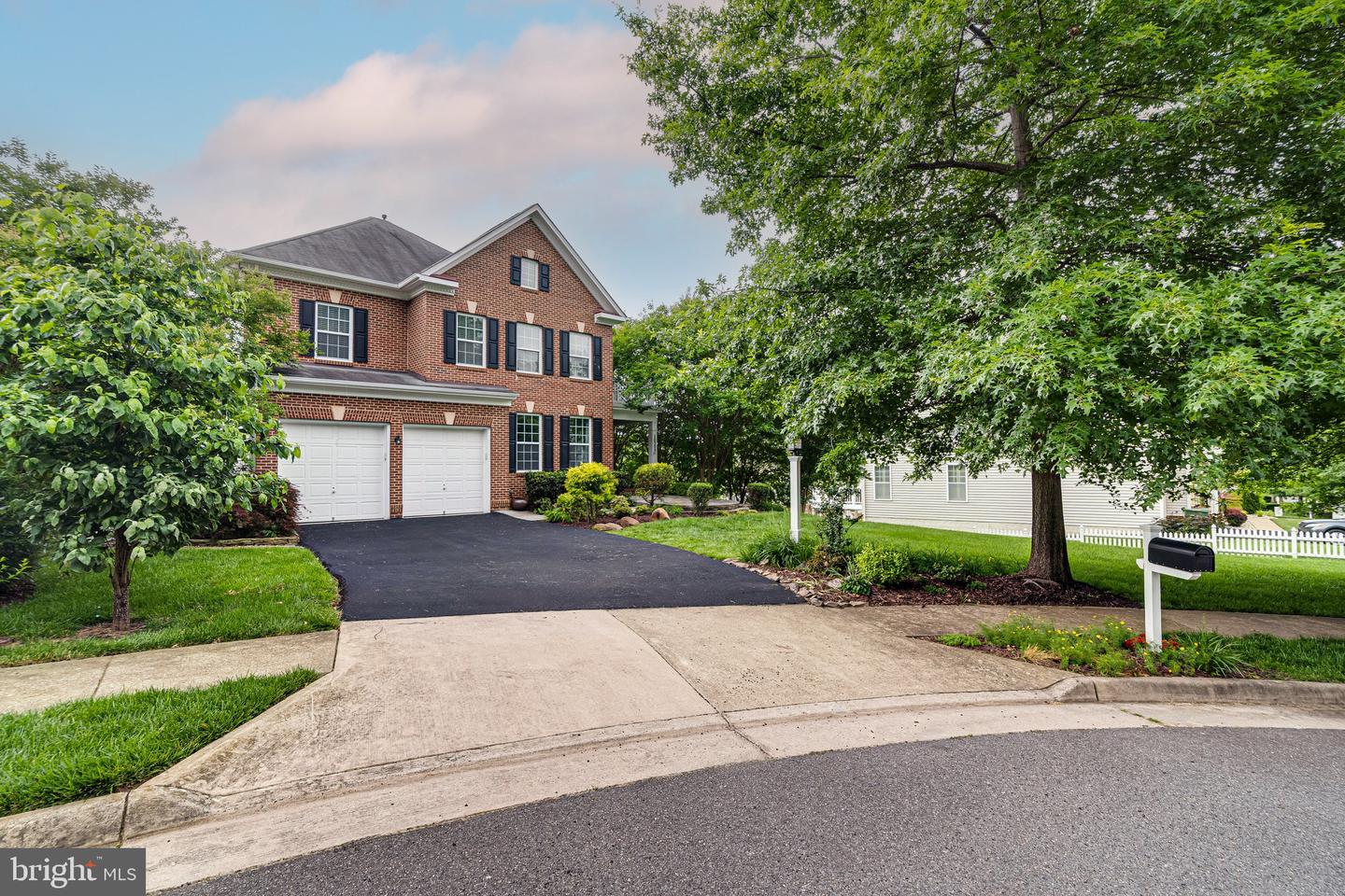 16309 SANDY RIDGE CT, WOODBRIDGE, Virginia 22191, 5 Bedrooms Bedrooms, ,4 BathroomsBathrooms,Residential,For sale,16309 SANDY RIDGE CT,VAPW2088324 MLS # VAPW2088324