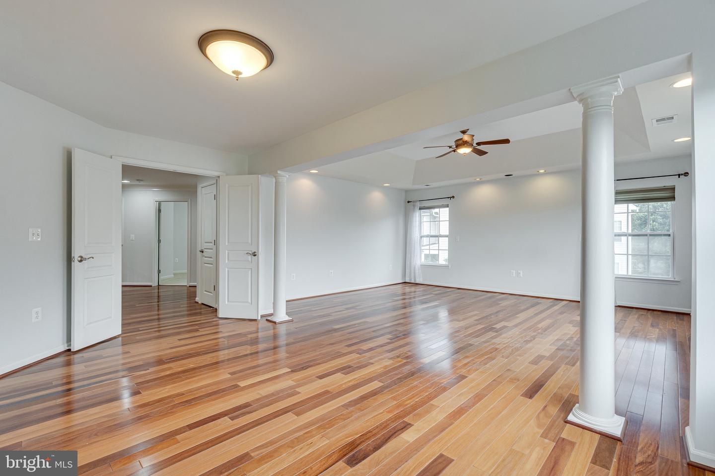 16309 SANDY RIDGE CT, WOODBRIDGE, Virginia 22191, 5 Bedrooms Bedrooms, ,4 BathroomsBathrooms,Residential,For sale,16309 SANDY RIDGE CT,VAPW2088324 MLS # VAPW2088324