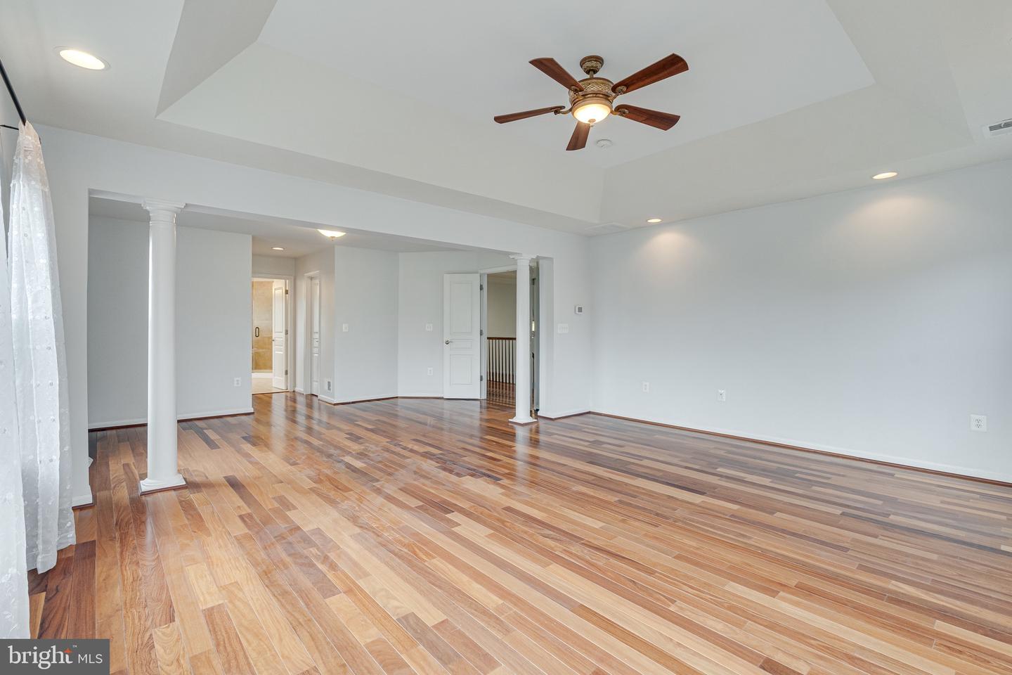 16309 SANDY RIDGE CT, WOODBRIDGE, Virginia 22191, 5 Bedrooms Bedrooms, ,4 BathroomsBathrooms,Residential,For sale,16309 SANDY RIDGE CT,VAPW2088324 MLS # VAPW2088324