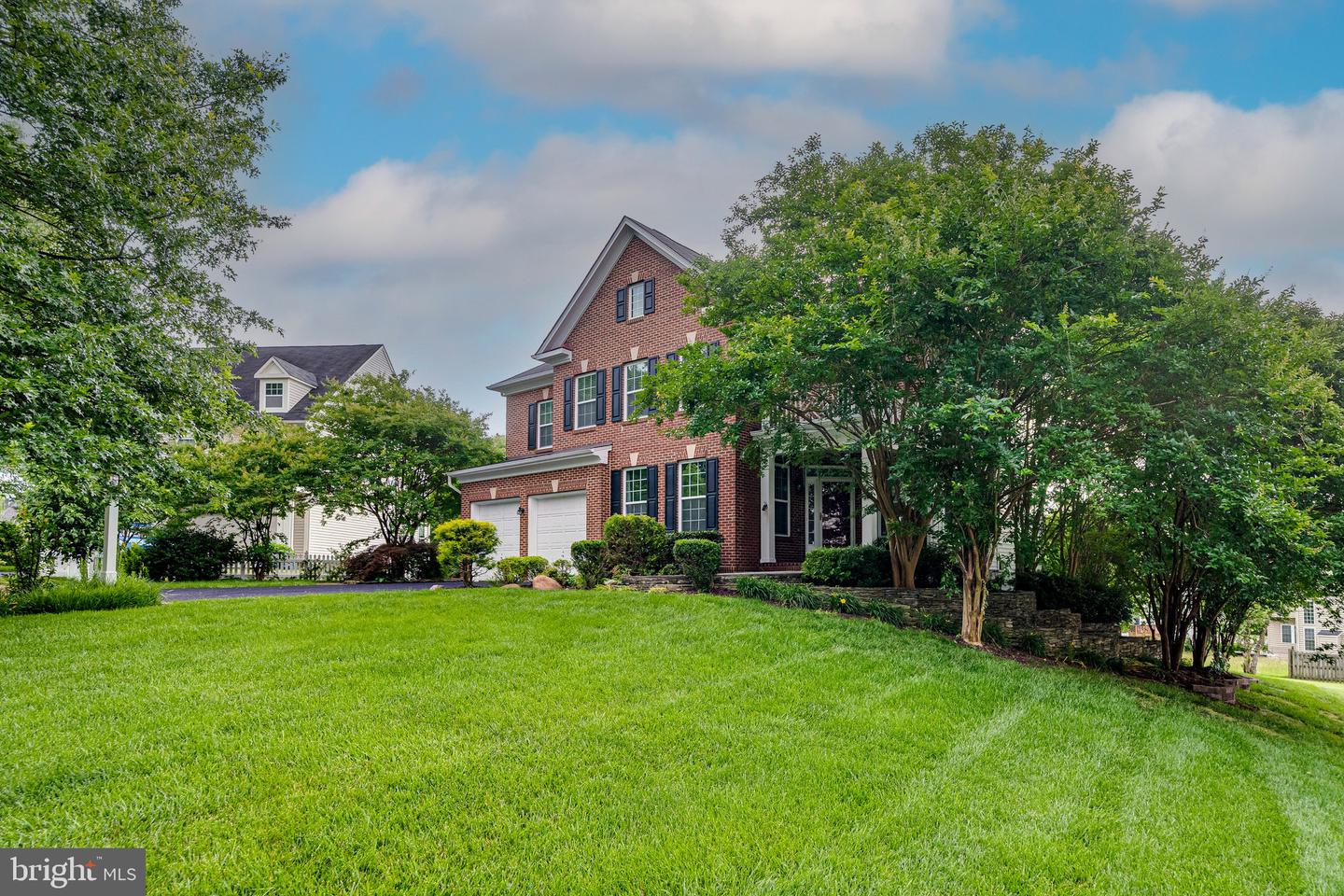 16309 SANDY RIDGE CT, WOODBRIDGE, Virginia 22191, 5 Bedrooms Bedrooms, ,4 BathroomsBathrooms,Residential,For sale,16309 SANDY RIDGE CT,VAPW2088324 MLS # VAPW2088324