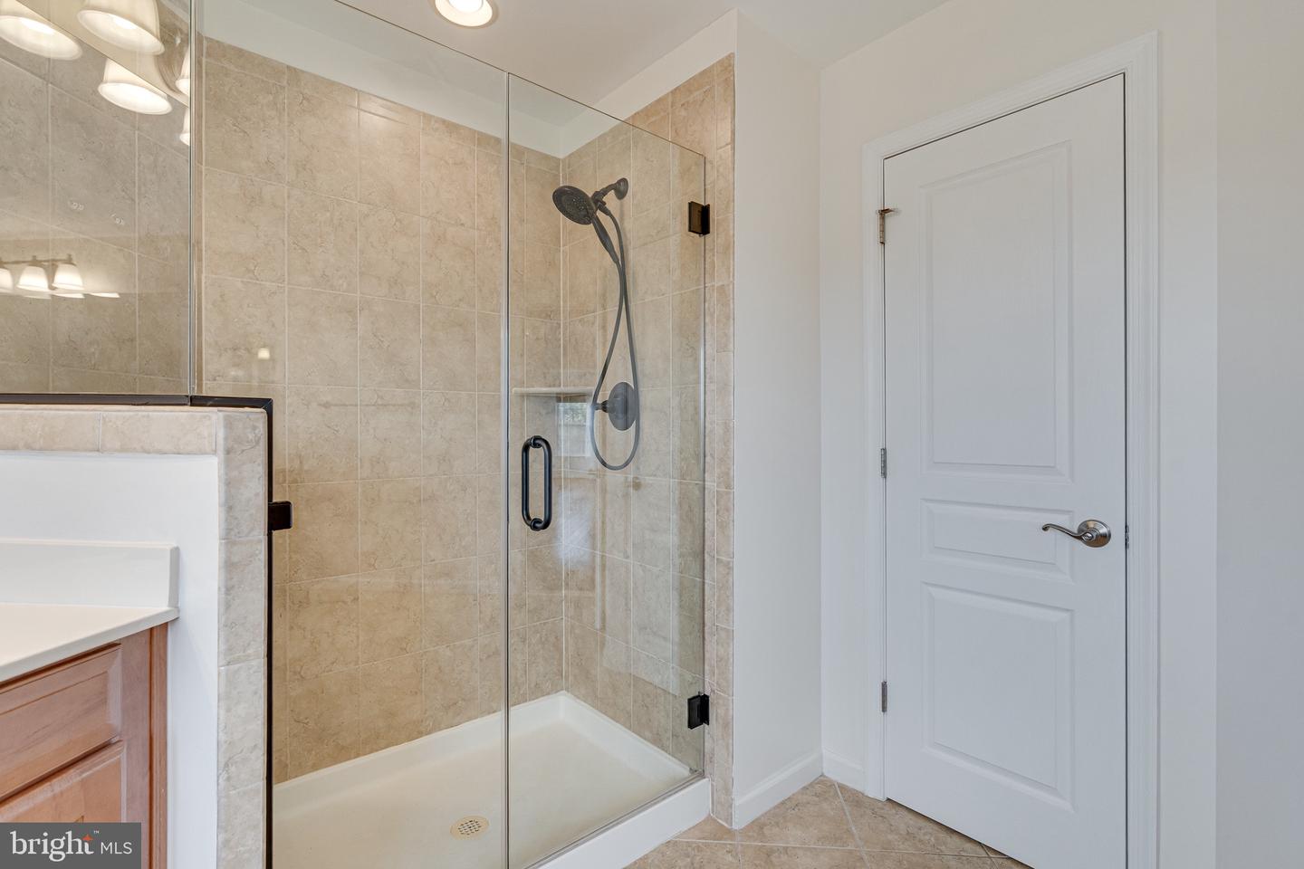16309 SANDY RIDGE CT, WOODBRIDGE, Virginia 22191, 5 Bedrooms Bedrooms, ,4 BathroomsBathrooms,Residential,For sale,16309 SANDY RIDGE CT,VAPW2088324 MLS # VAPW2088324