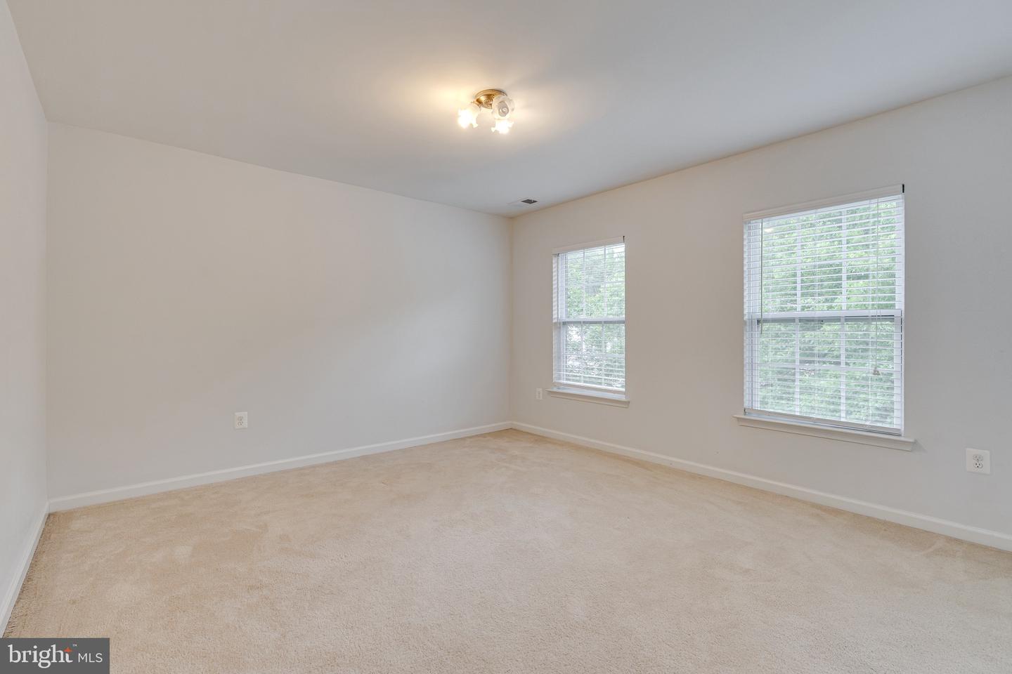 16309 SANDY RIDGE CT, WOODBRIDGE, Virginia 22191, 5 Bedrooms Bedrooms, ,4 BathroomsBathrooms,Residential,For sale,16309 SANDY RIDGE CT,VAPW2088324 MLS # VAPW2088324