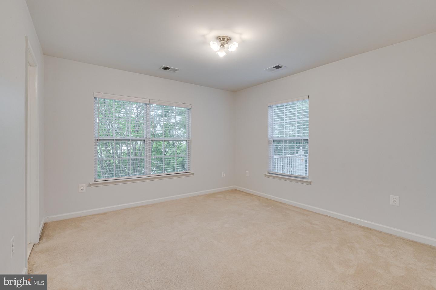 16309 SANDY RIDGE CT, WOODBRIDGE, Virginia 22191, 5 Bedrooms Bedrooms, ,4 BathroomsBathrooms,Residential,For sale,16309 SANDY RIDGE CT,VAPW2088324 MLS # VAPW2088324