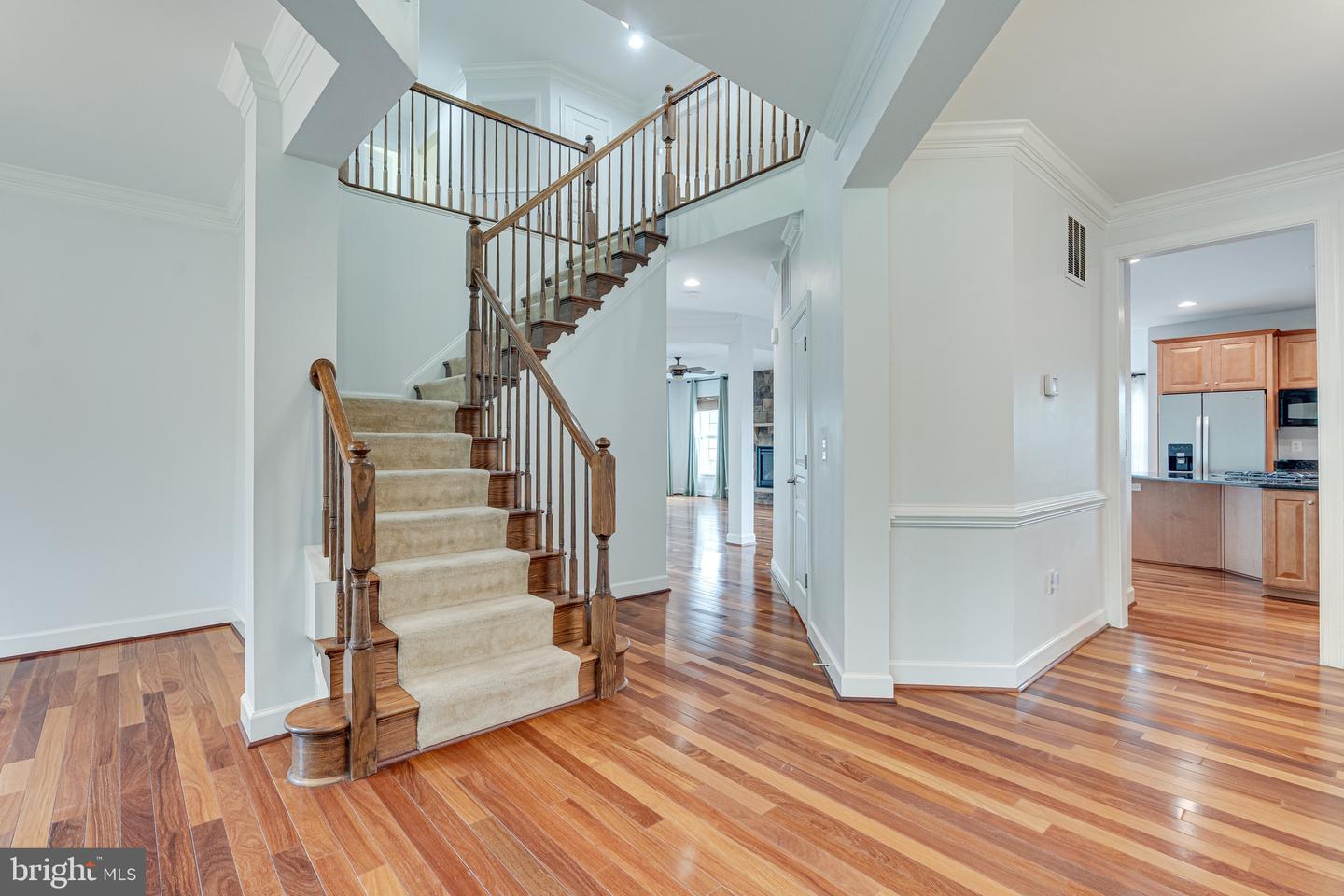 16309 SANDY RIDGE CT, WOODBRIDGE, Virginia 22191, 5 Bedrooms Bedrooms, ,4 BathroomsBathrooms,Residential,For sale,16309 SANDY RIDGE CT,VAPW2088324 MLS # VAPW2088324