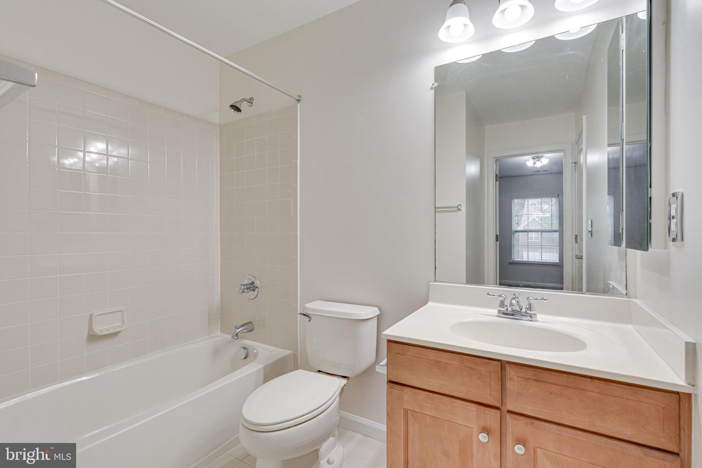 16309 SANDY RIDGE CT, WOODBRIDGE, Virginia 22191, 5 Bedrooms Bedrooms, ,4 BathroomsBathrooms,Residential,For sale,16309 SANDY RIDGE CT,VAPW2088324 MLS # VAPW2088324