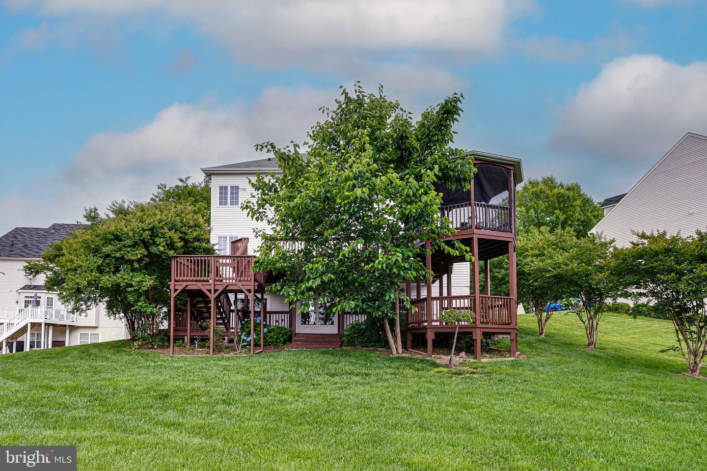 16309 SANDY RIDGE CT, WOODBRIDGE, Virginia 22191, 5 Bedrooms Bedrooms, ,4 BathroomsBathrooms,Residential,For sale,16309 SANDY RIDGE CT,VAPW2088324 MLS # VAPW2088324